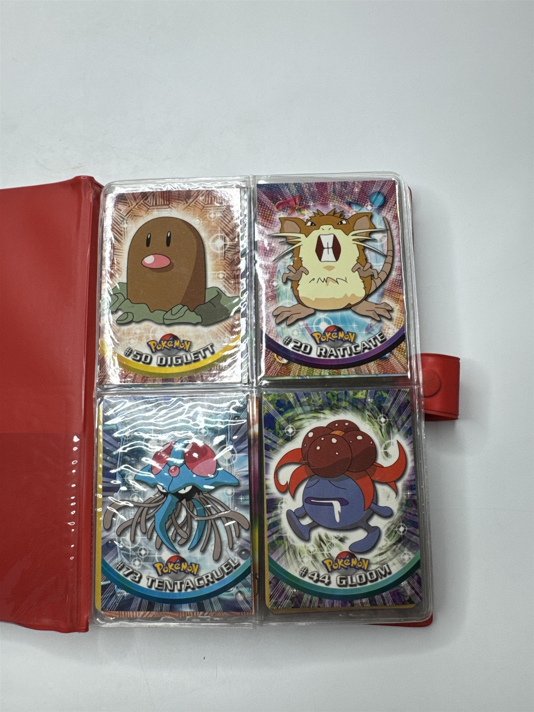 Pokémon Red Pikachu Binder Gotta Catch Card Lot Collection SEE PICS