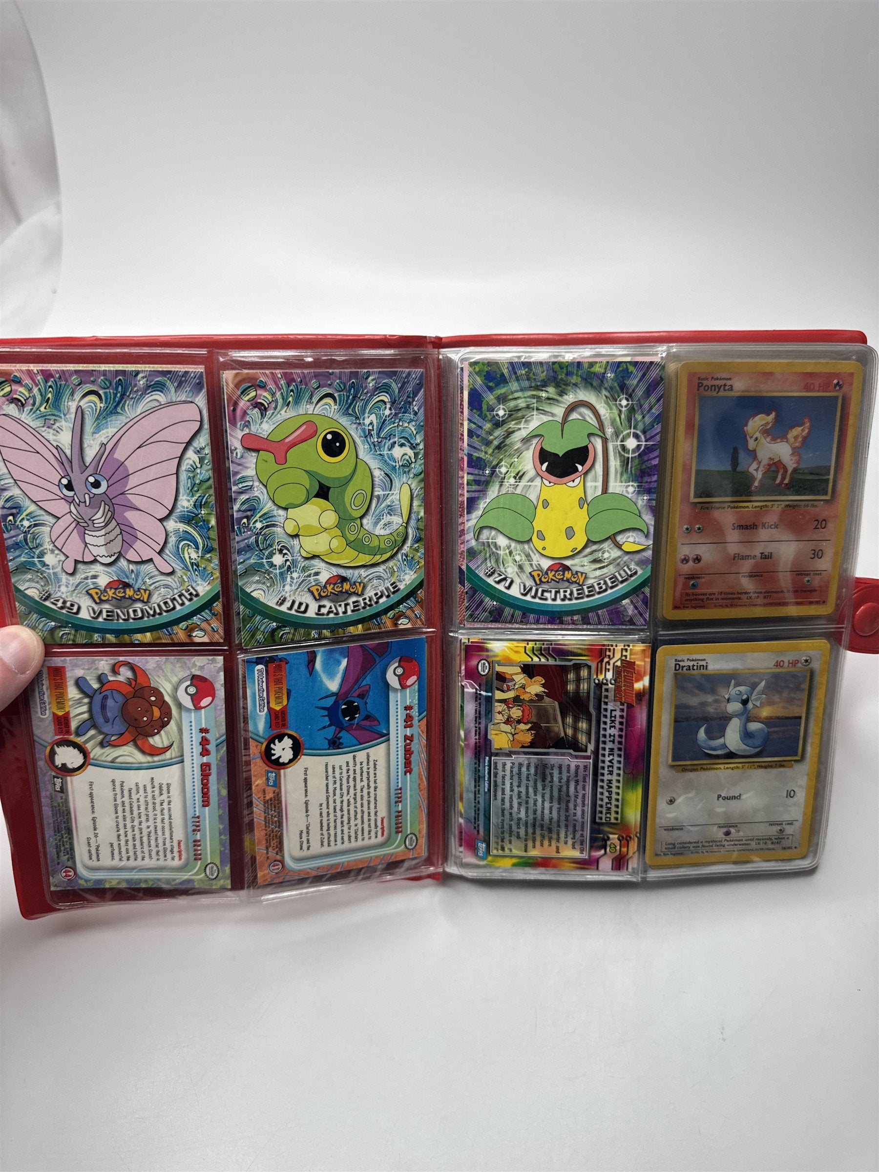 Pokémon Red Pikachu Binder Gotta Catch Card Lot Collection SEE PICS
