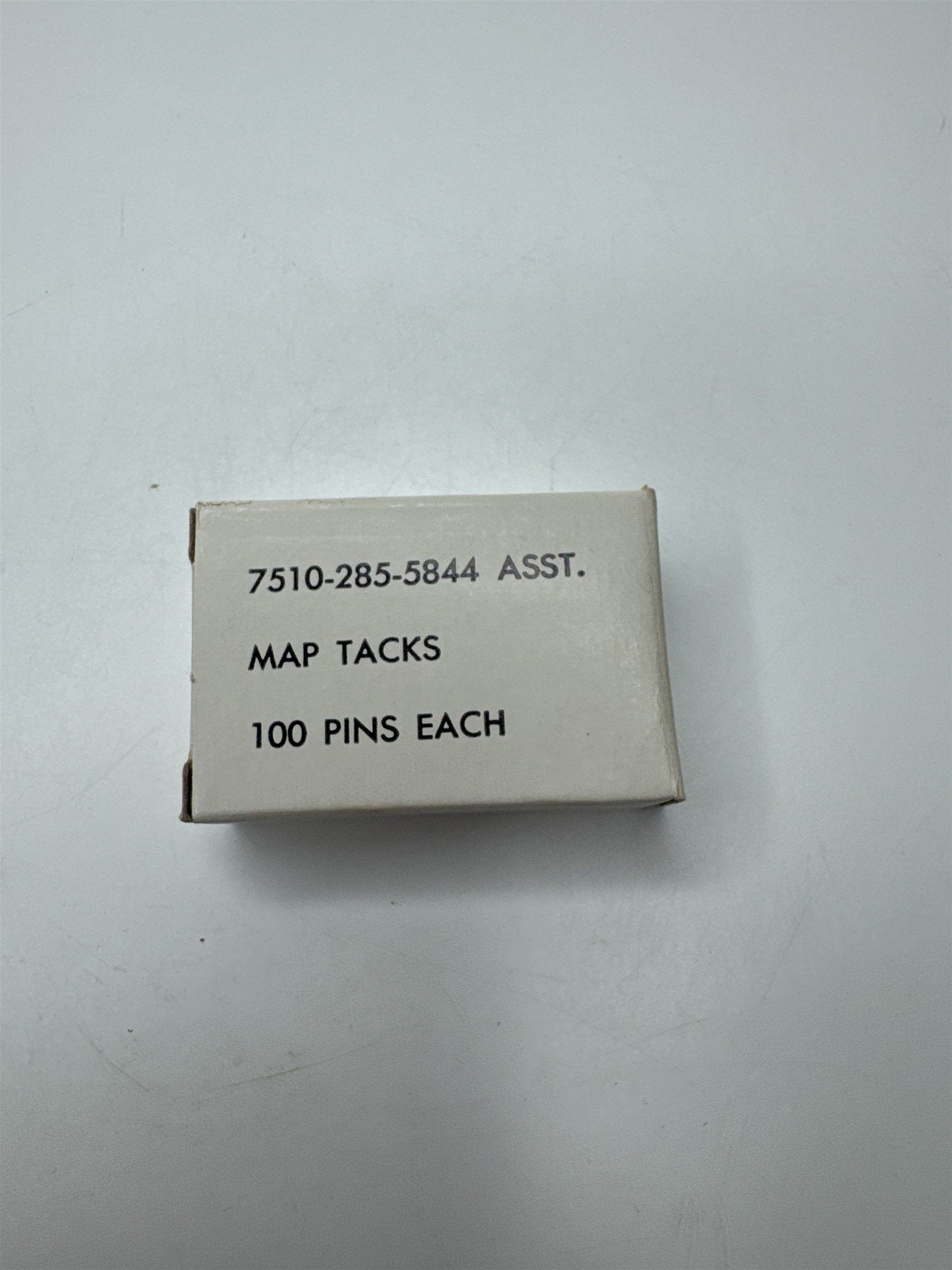 Vintage Pioneer Mfg Co Brooklyn NY Approx. 100 Map Tacks Pins Nostalgic