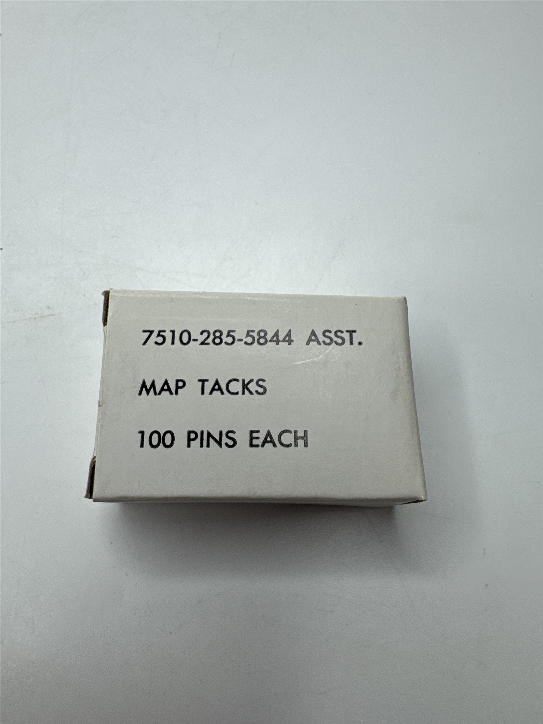 Vintage Pioneer Mfg Co Brooklyn NY Approx. 100 Map Tacks Pins Nostalgic