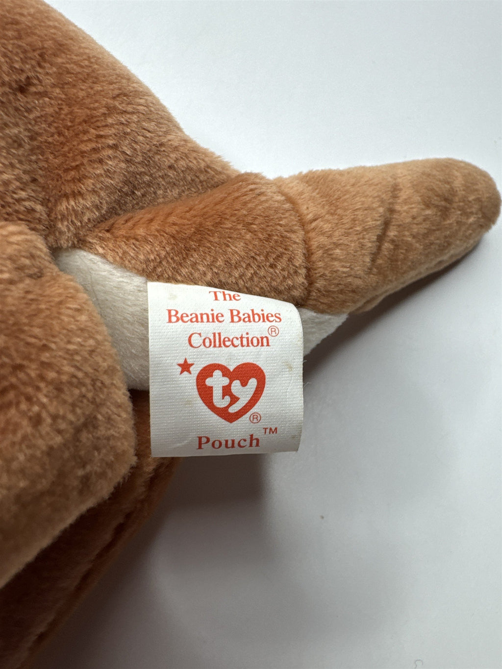 1996 Ty Beanie Baby Pouch The Kangaroo With Baby in Pouch & Tag