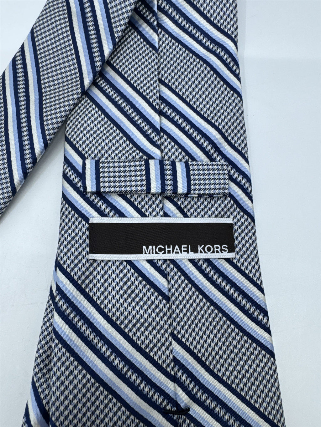 White And Blue Striped Michael Kors Silk Men's Neck Tie
