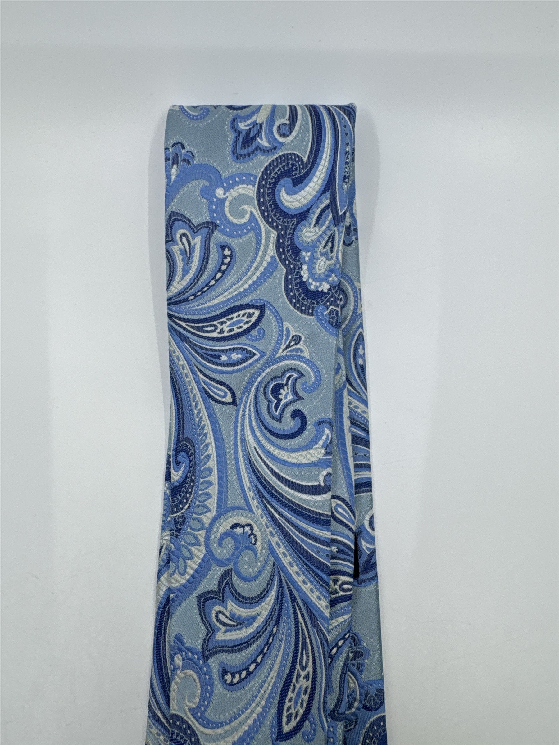 Light Blue And White Paisley Print Countess Mara Silk Men's Neck Tie