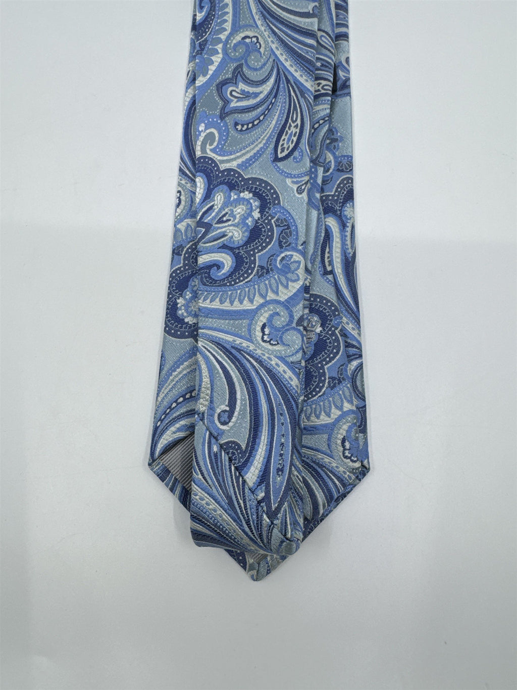 Light Blue And White Paisley Print Countess Mara Silk Men's Neck Tie