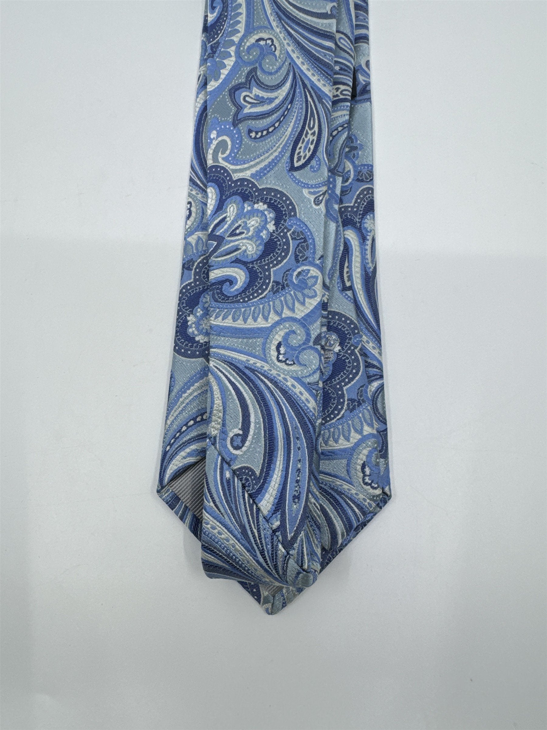 Light Blue And White Paisley Print Countess Mara Silk Men's Neck Tie