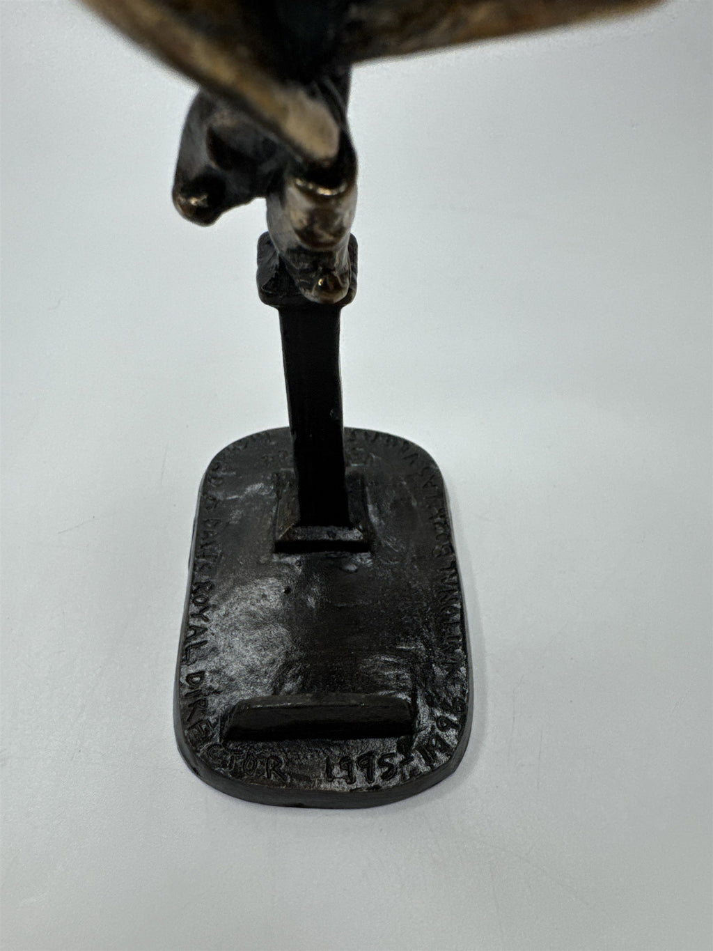 1995 Las Vegas Royal Order of Jester Bronze Figural Card Holder by Weatherbee