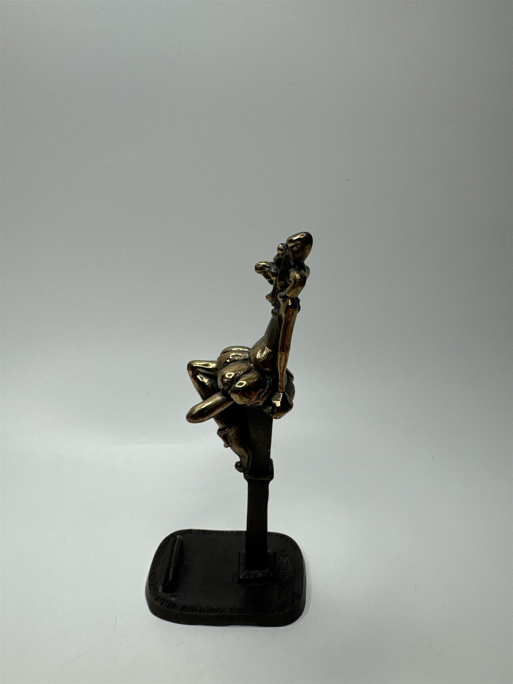 1995 Las Vegas Royal Order of Jester Bronze Figural Card Holder by Weatherbee