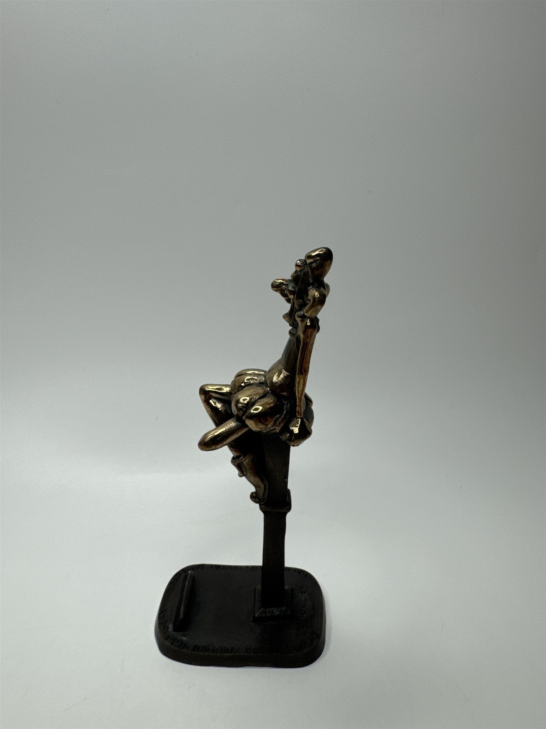 1995 Las Vegas Royal Order of Jester Bronze Figural Card Holder by Weatherbee