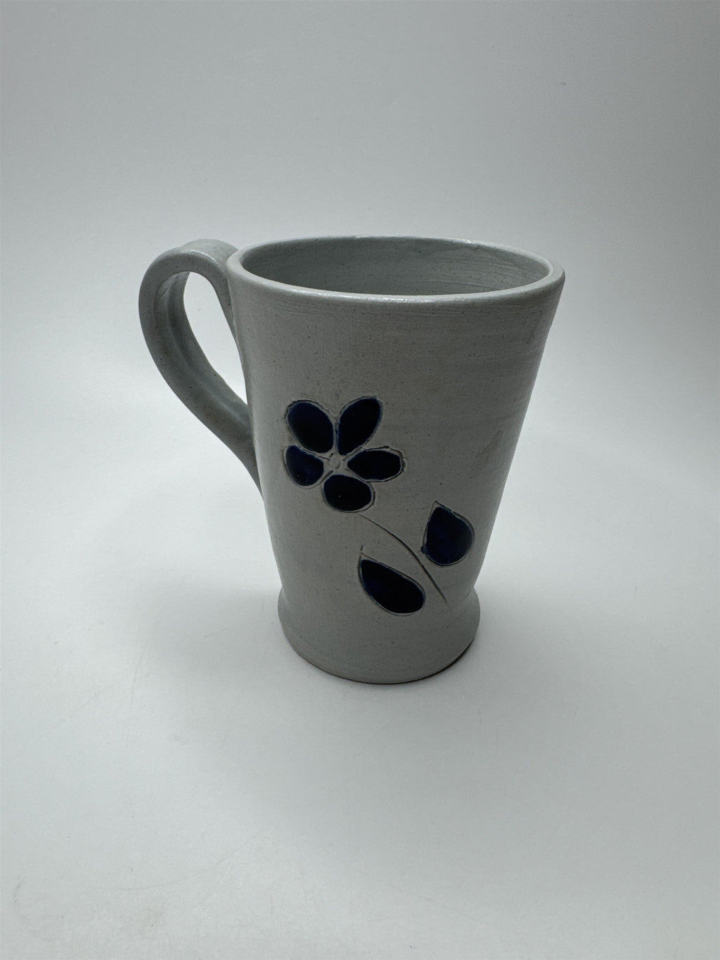 Williamsburg Va Pottery Handmade Coffee Tea Mug With Blue Flower Salt Glaze Cup