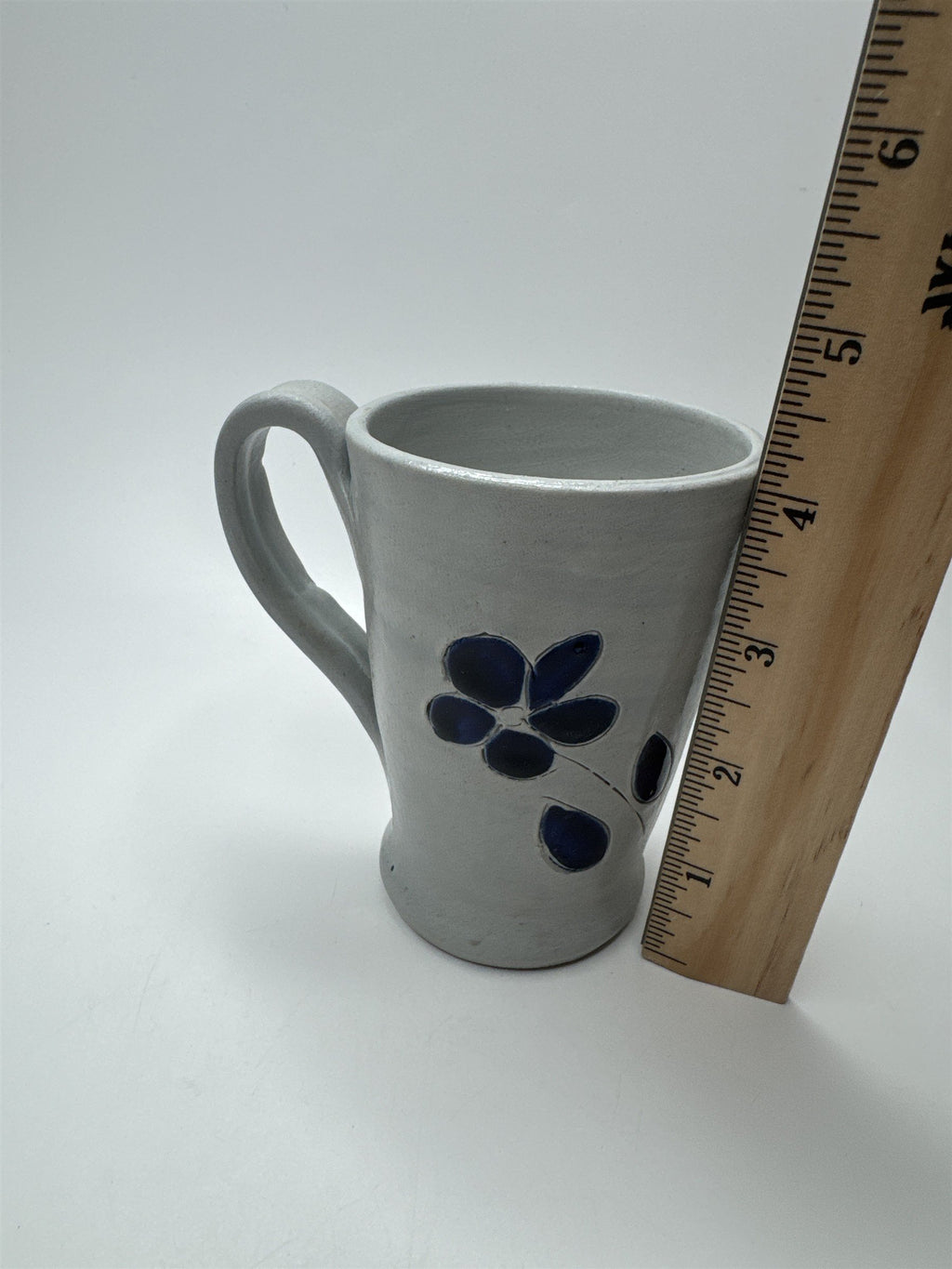 Williamsburg Va Pottery Handmade Coffee Tea Mug With Blue Flower Salt Glaze Cup