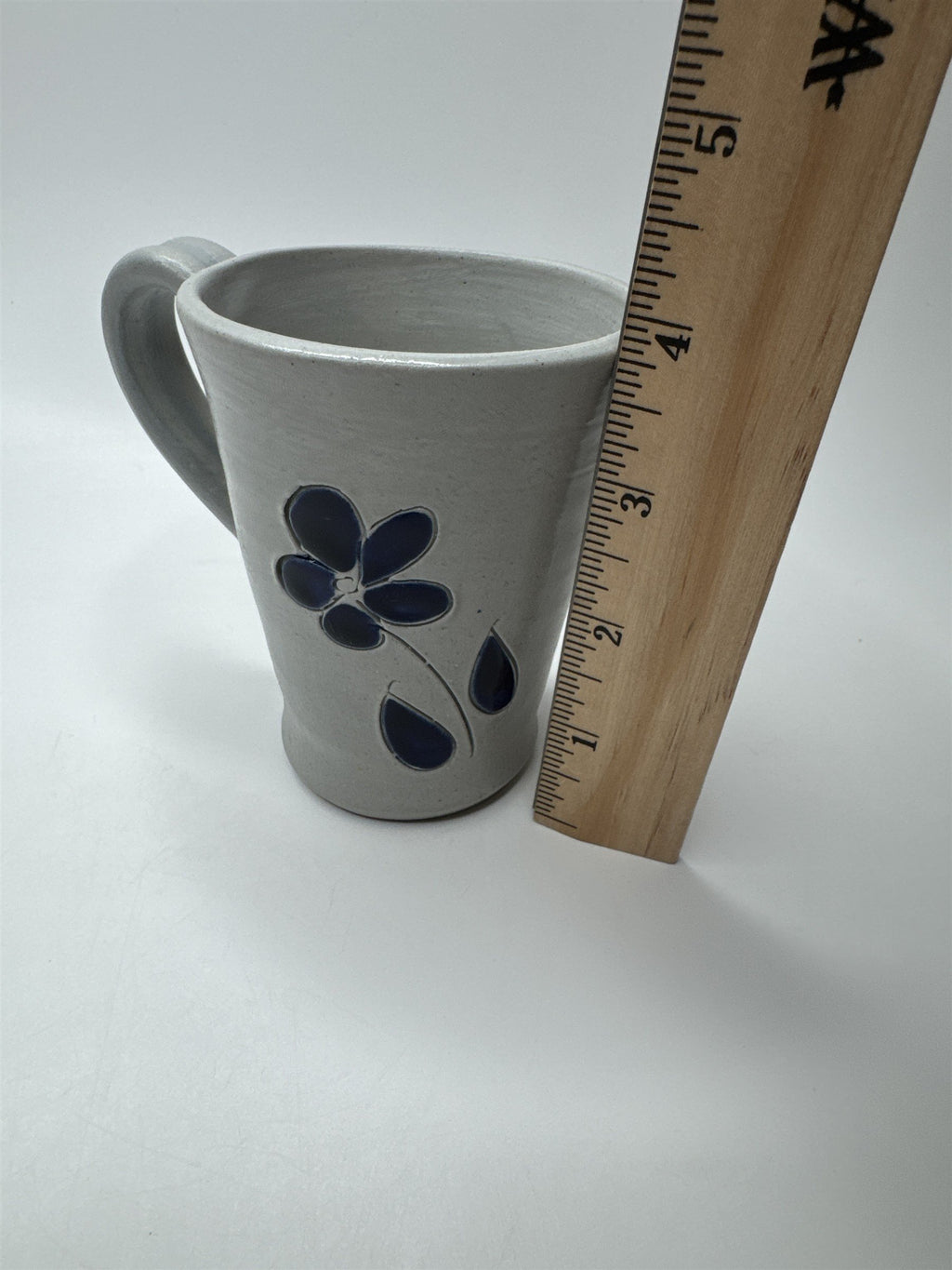 Williamsburg Va Pottery Handmade Coffee Tea Mug With Blue Flower Salt Glaze Cup