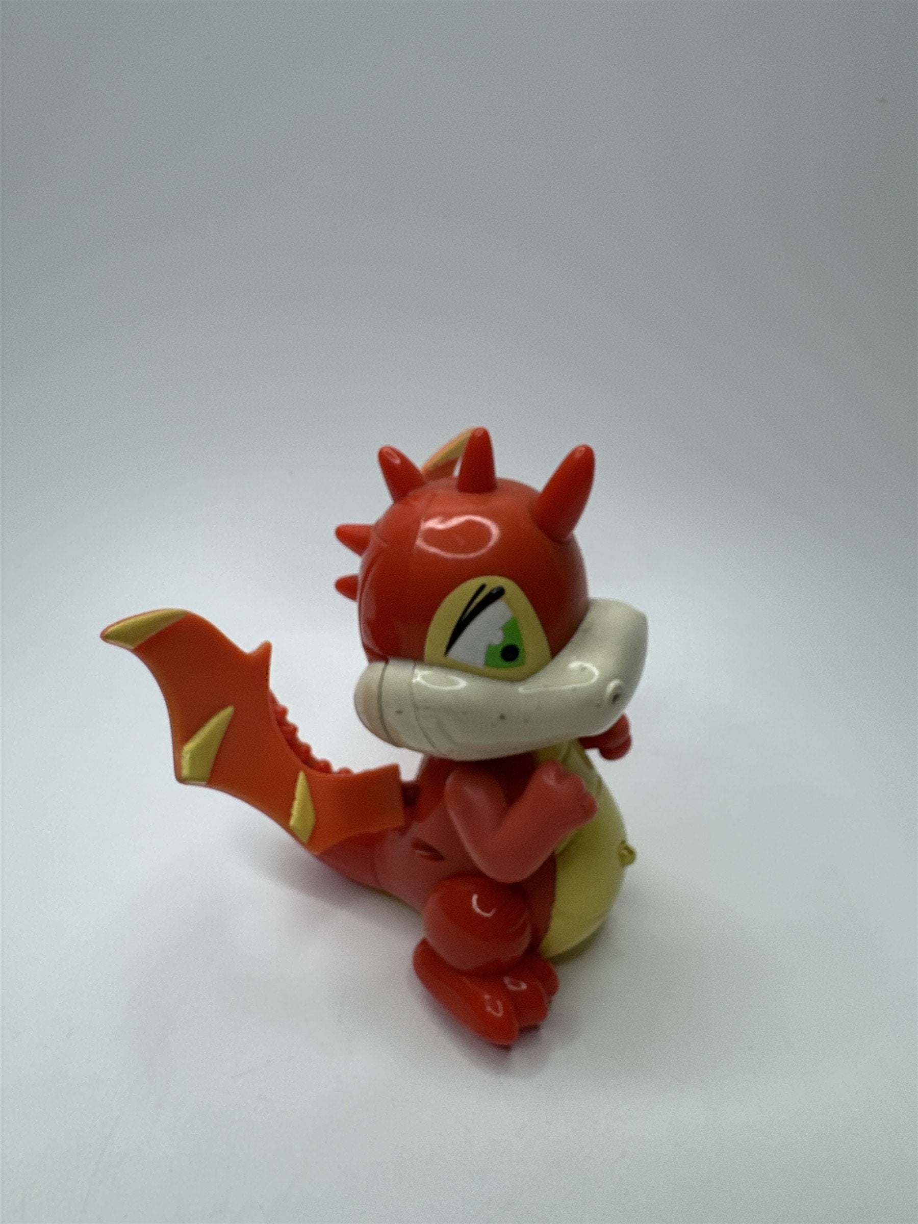 Vintage Neopets Thinkway Cloud Scorchio Dragon Figure Toy (Needs Batteries)