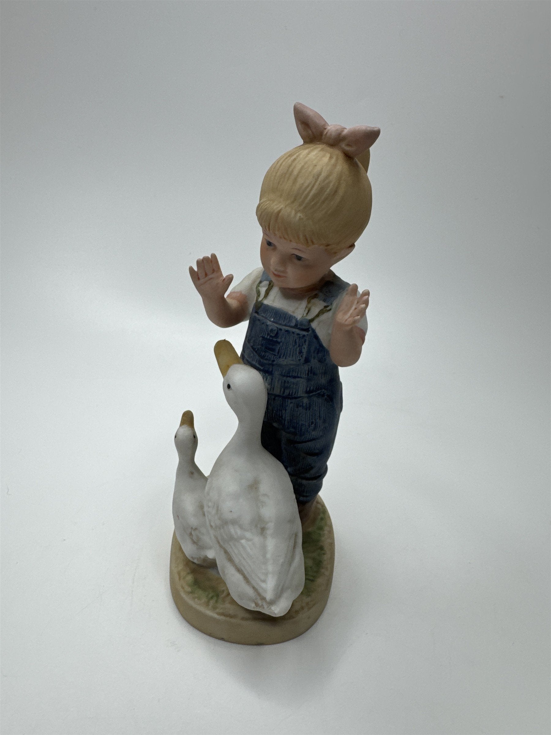 Homco Denim Days 1982 #1504 Debbie Let Us Give Thanks Ducks Figurine