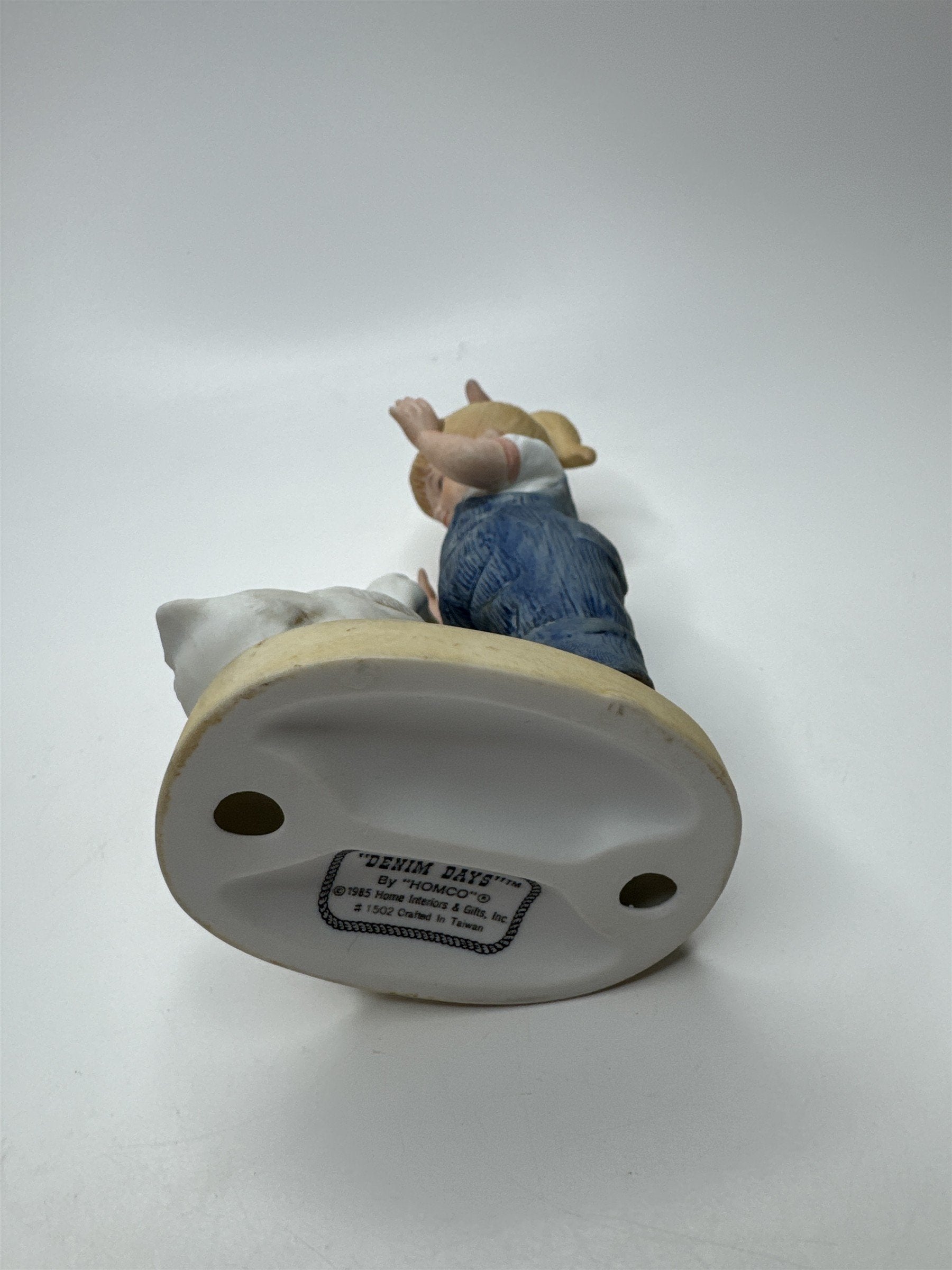 Homco Denim Days 1982 #1504 Debbie Let Us Give Thanks Ducks Figurine