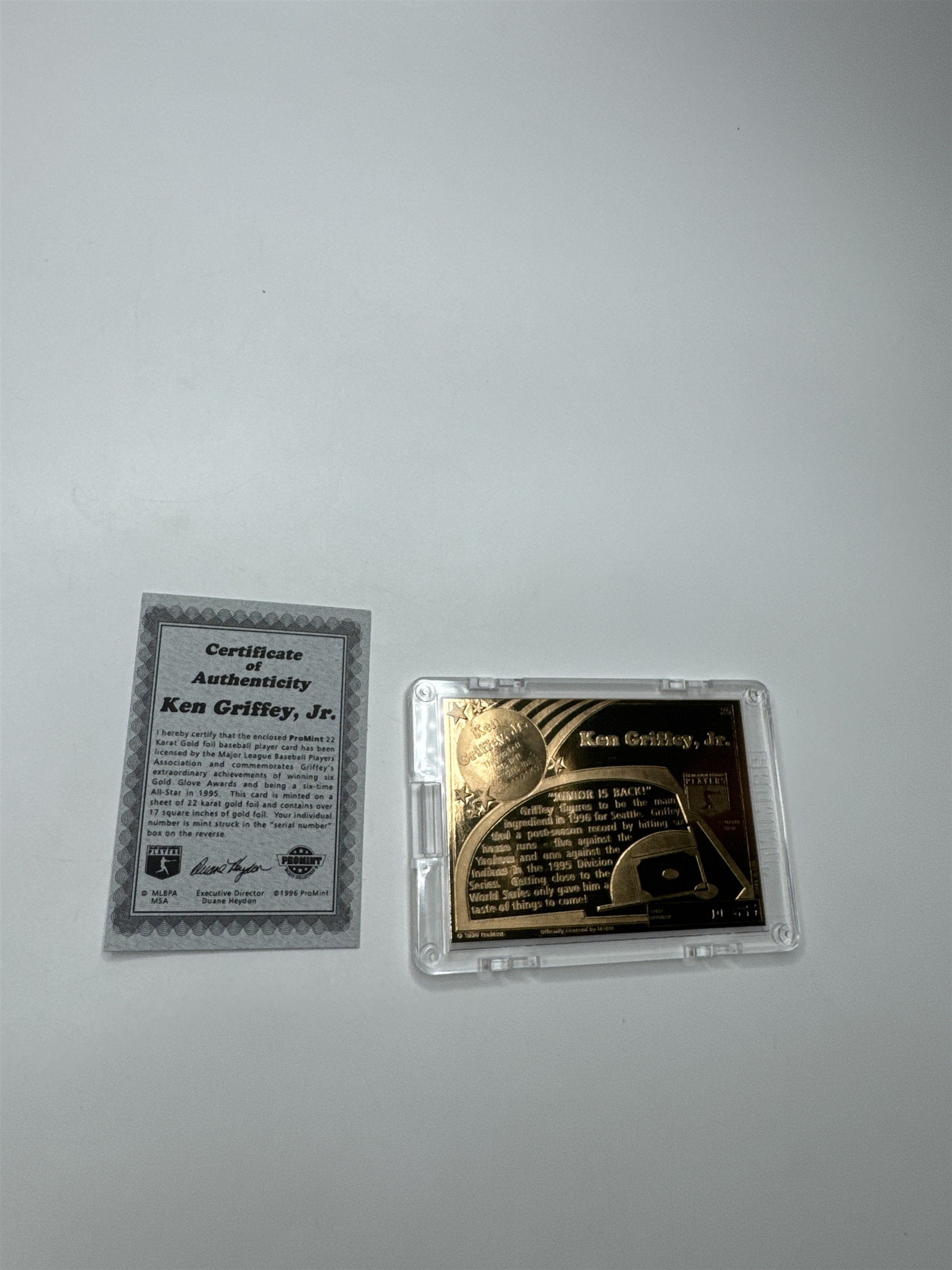 Ken Griffey, Jr. ~ 22k Gold Foil Baseball Card, 1996, Plastic Holder, w/Serial#