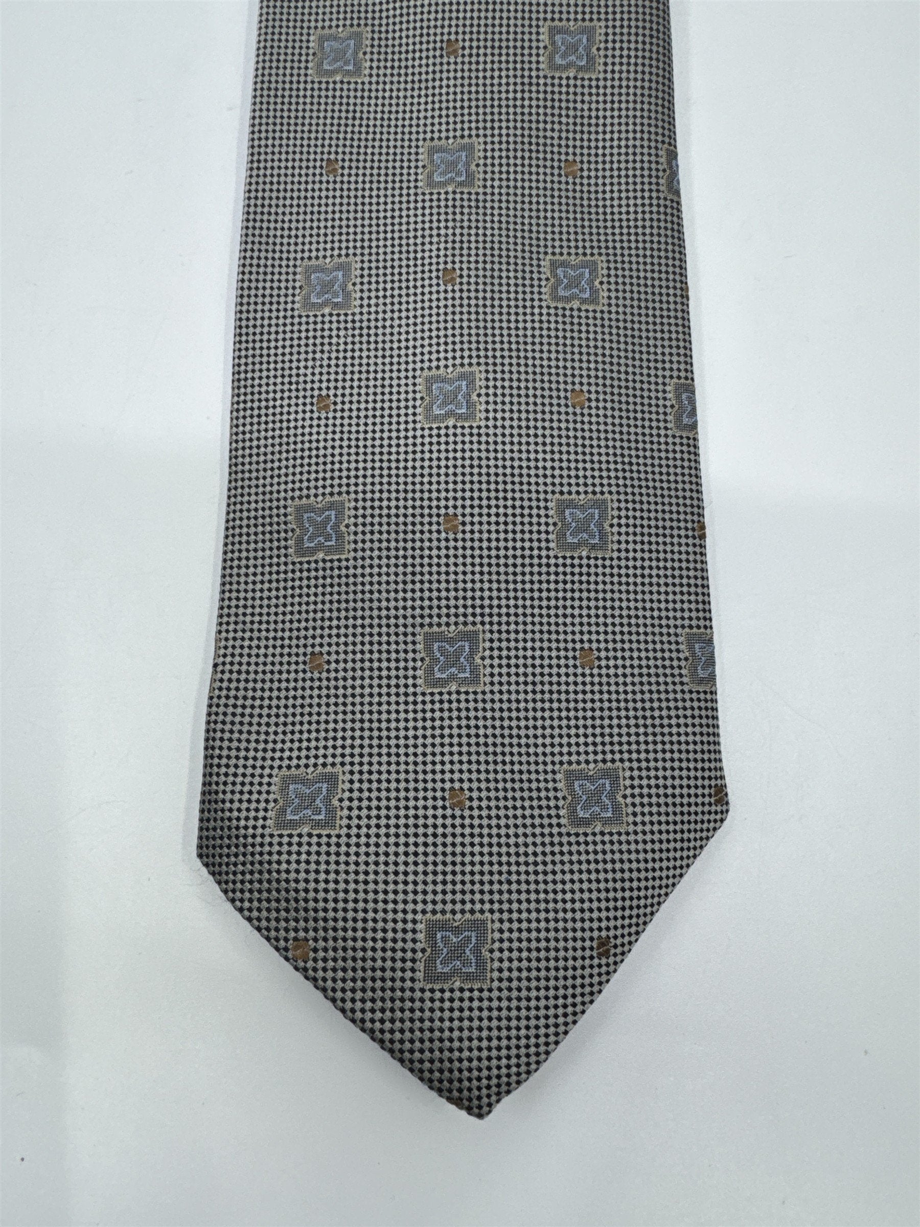 Gray/Beige Joseph Abboud 100 Percent Silk Men's Neck Tie Made In Italy