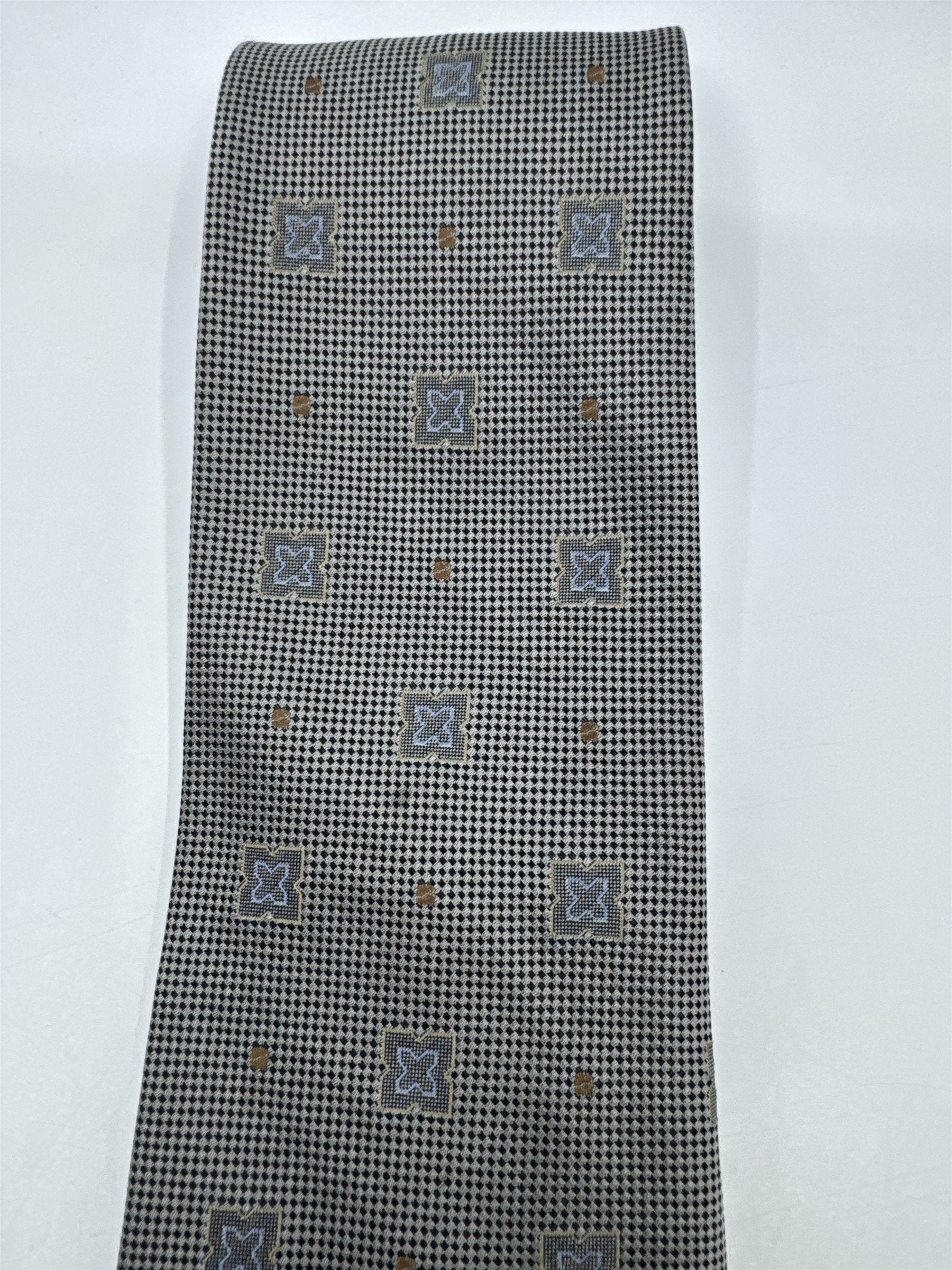 Gray/Beige Joseph Abboud 100 Percent Silk Men's Neck Tie Made In Italy