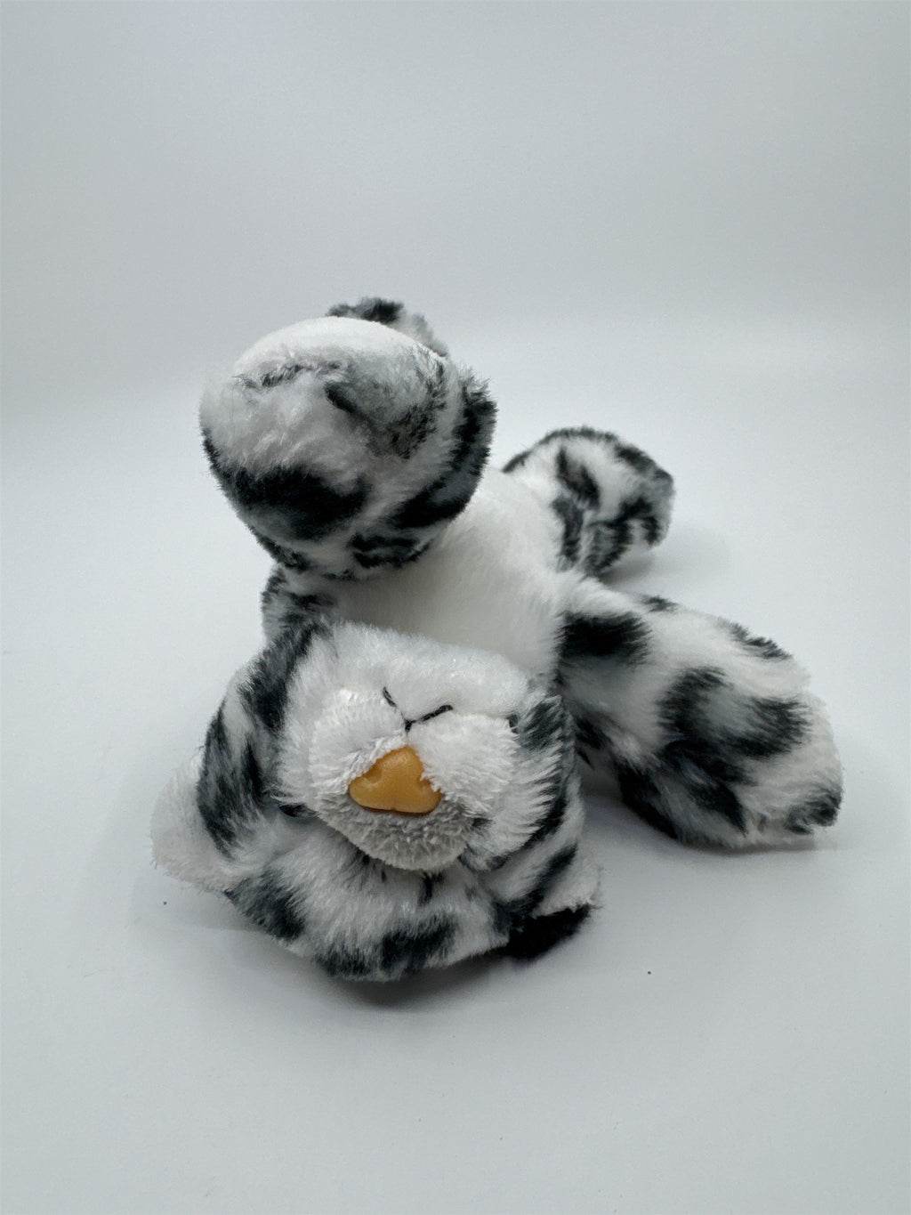 Stuffed Animal Leopard White And Grey Plush Leopard Aurora Brand