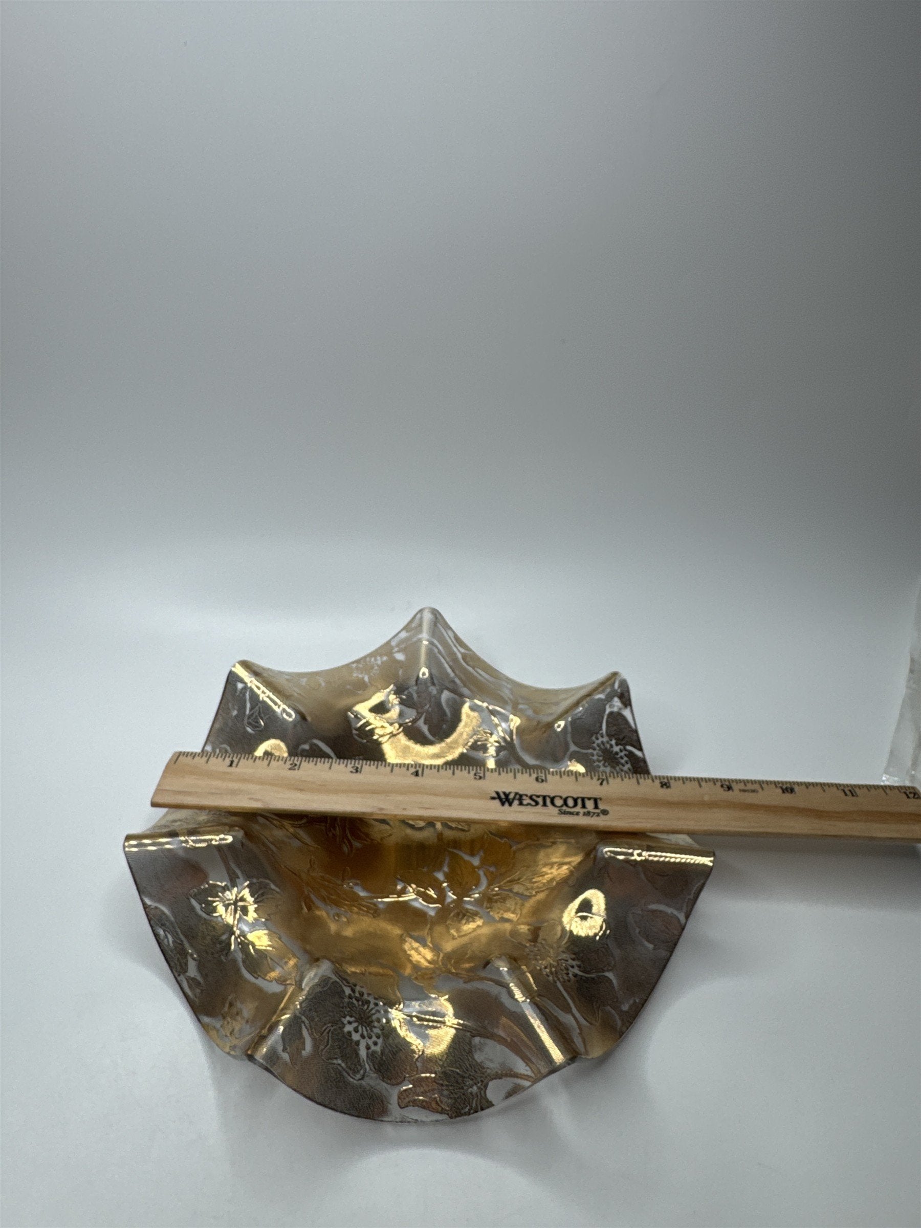 Vintage Amber Jeannette Glass Serving Bowl /w Ruffled Iris Pattern
