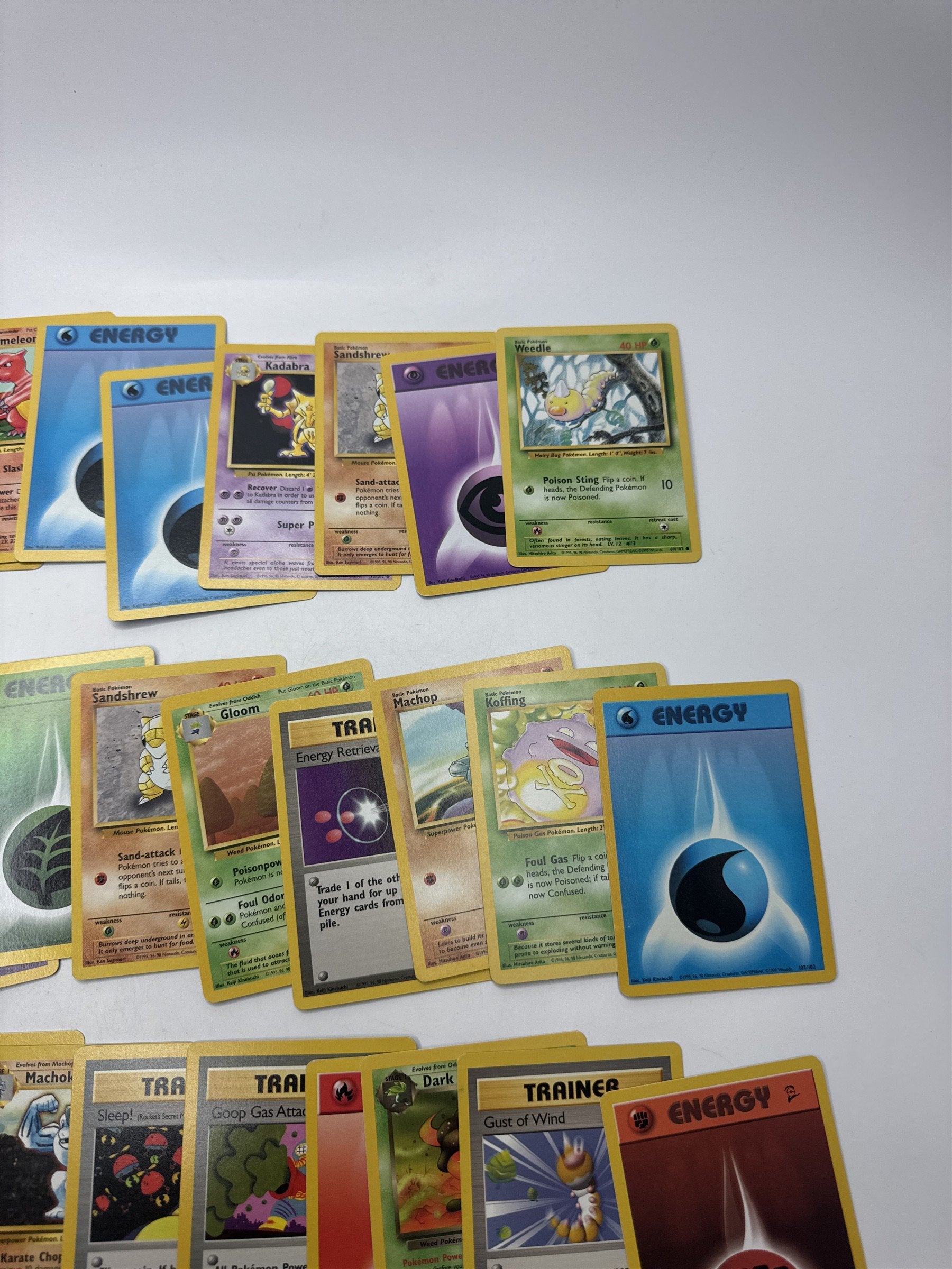 Lot of 40 Random Assorted Pokemon Playing Cards Vintage 1999(As Pictured)