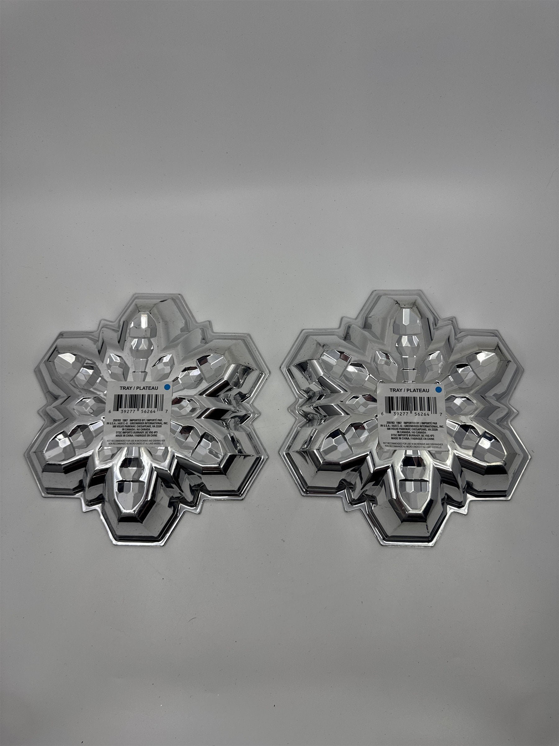 Set of Two Plastic Snowflake Trays Blue/Silver Decorative Christmas Trays