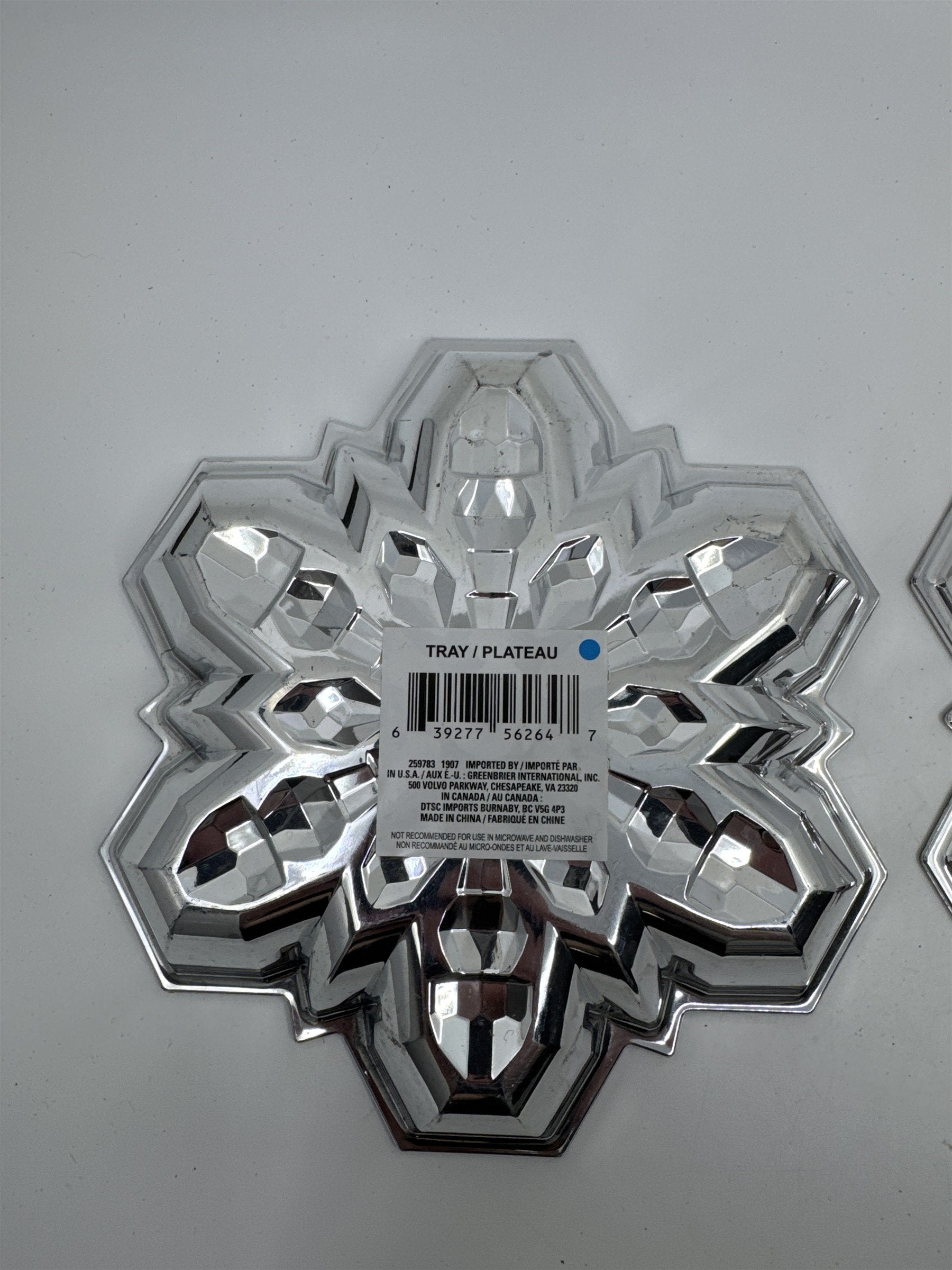 Set of Two Plastic Snowflake Trays Blue/Silver Decorative Christmas Trays