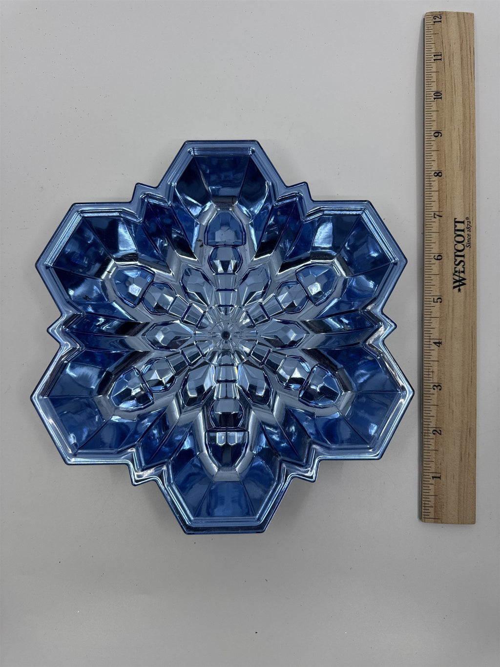 Set of Two Plastic Snowflake Trays Blue/Silver Decorative Christmas Trays