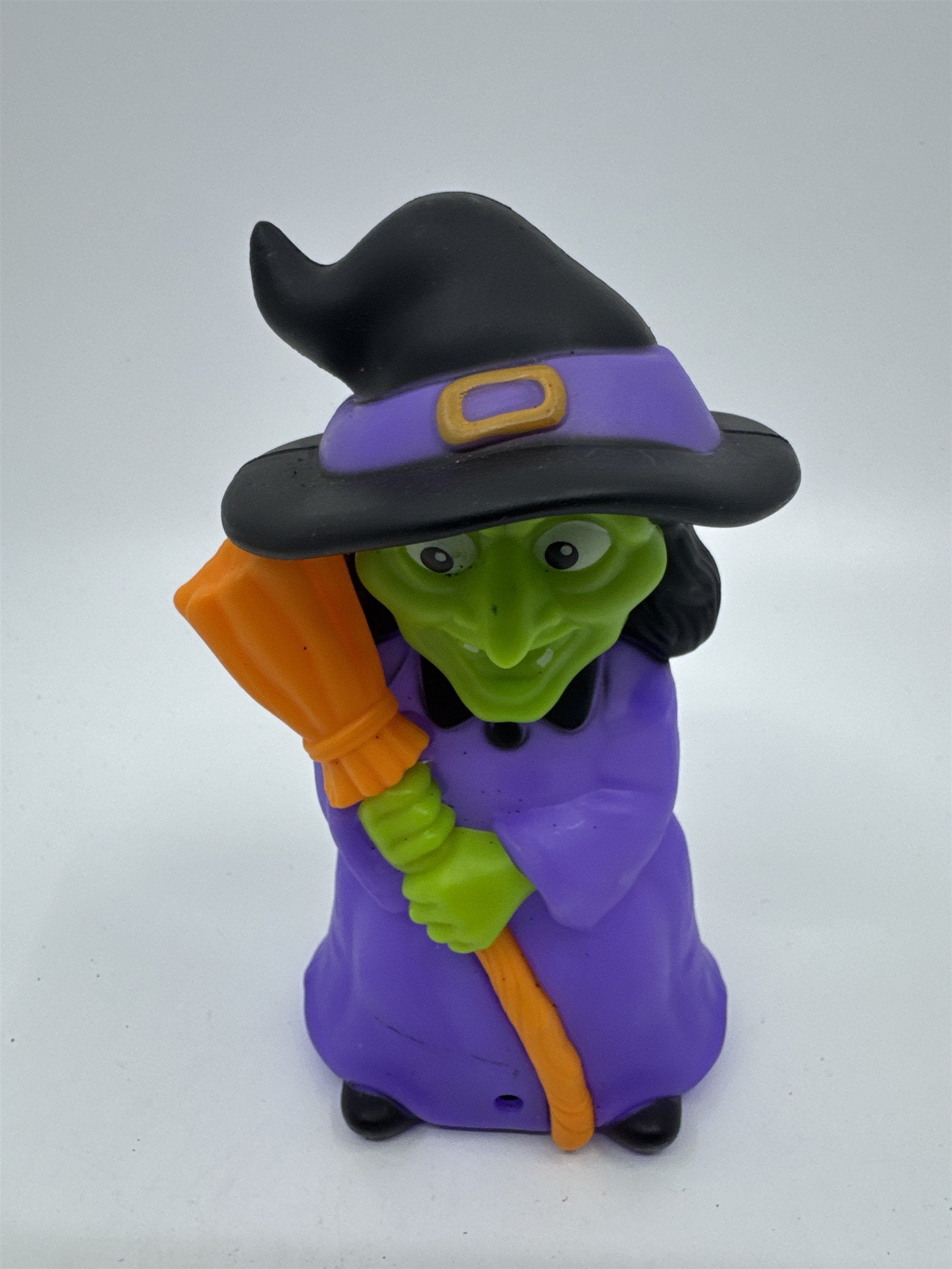 Plastic Light Up Cackling Decorative Halloween Witch