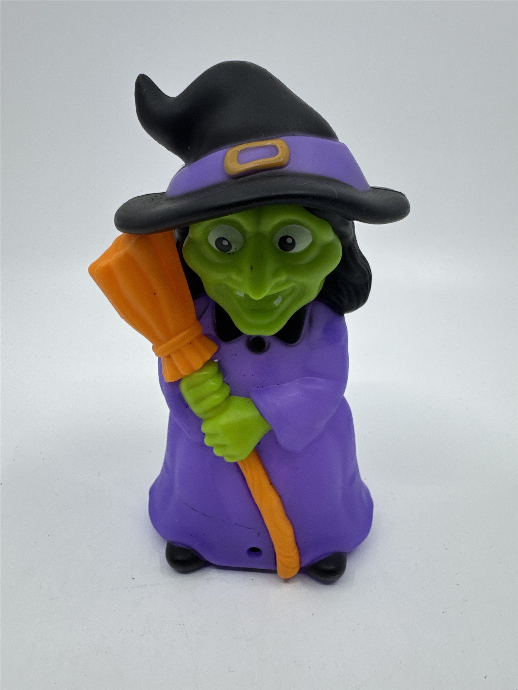 Plastic Light Up Cackling Decorative Halloween Witch