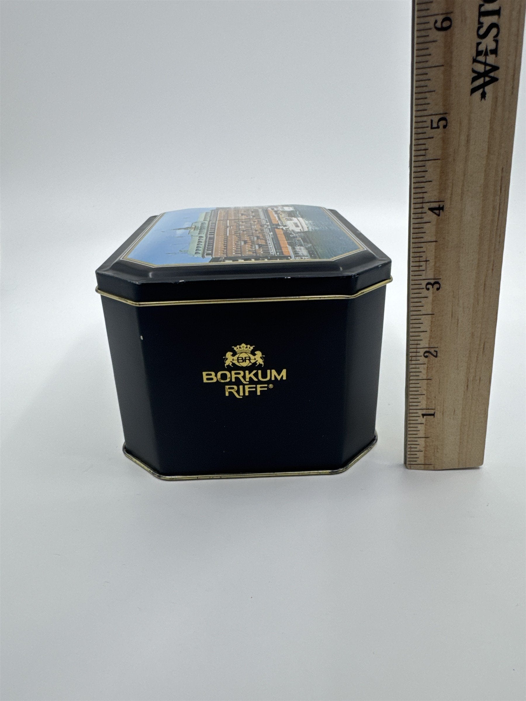 Vtg Borkum Riff Bourbon Whiskey Pipe Tobacco Grand Hotel Sweden Empty Tin