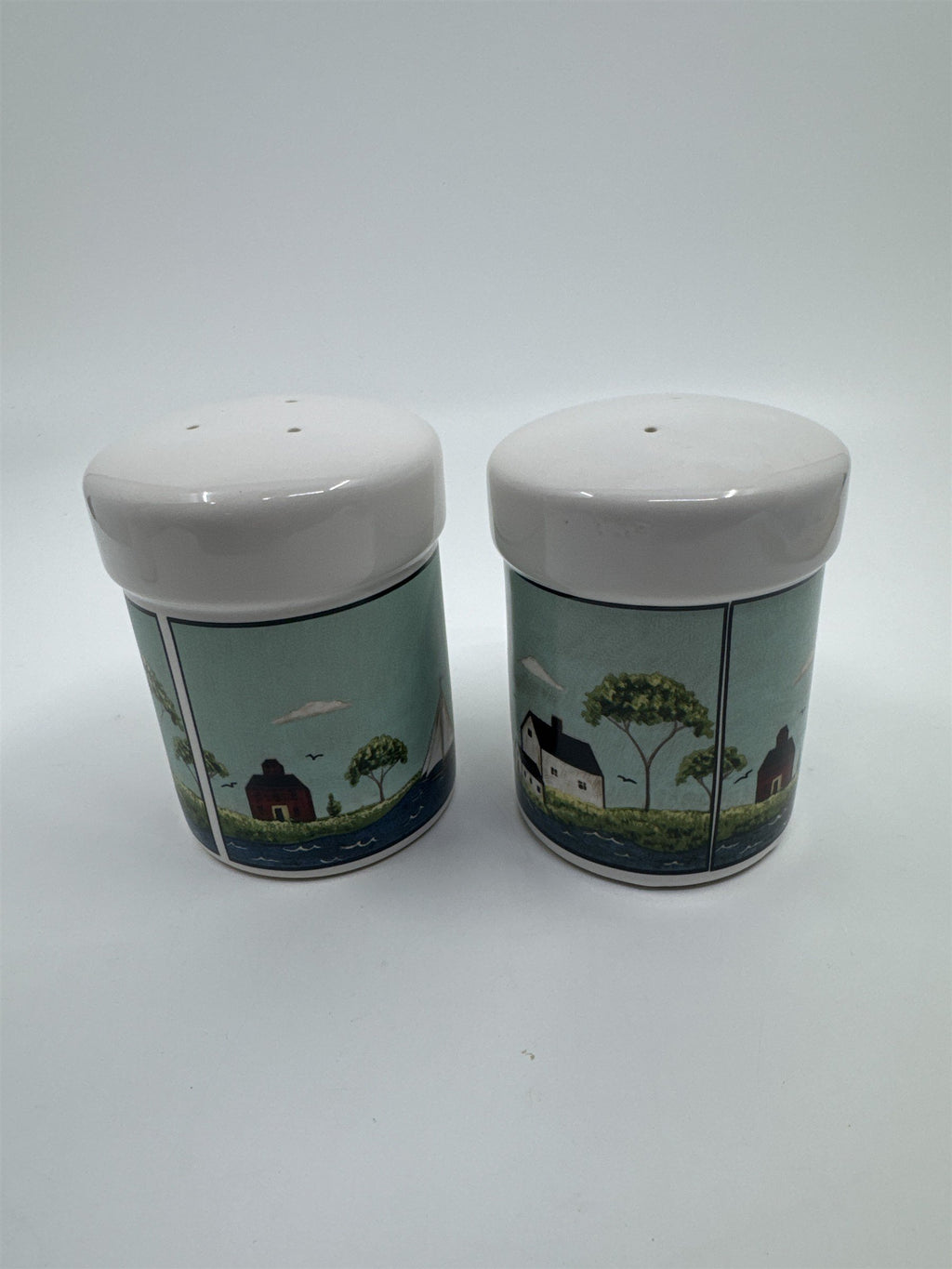 Vintage Warren Kimble 1998 Coastal Breeze Patriotic Salt And Pepper Shakers