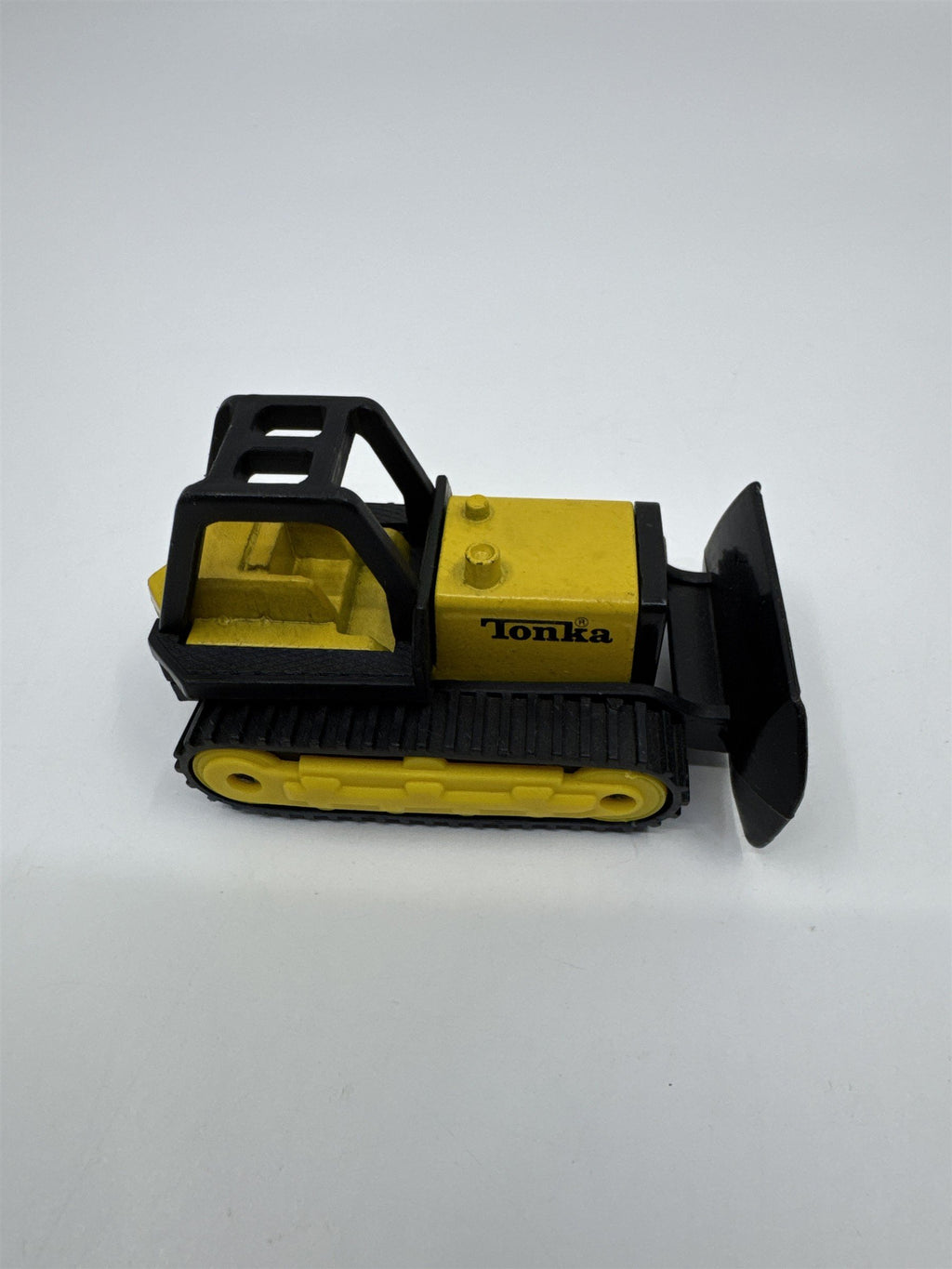1994 Tonka Bulldozer Diecast Toy Car Small Yellow Construction Toy