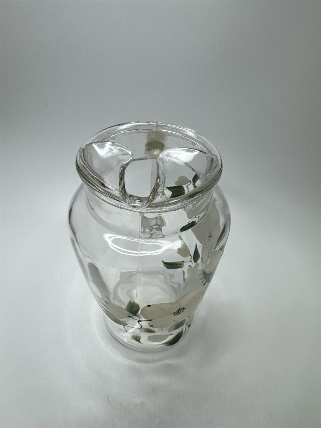 Vintage Anchor Hocking Glass Floral Pattern White Flowers Cottage Pitcher Handle