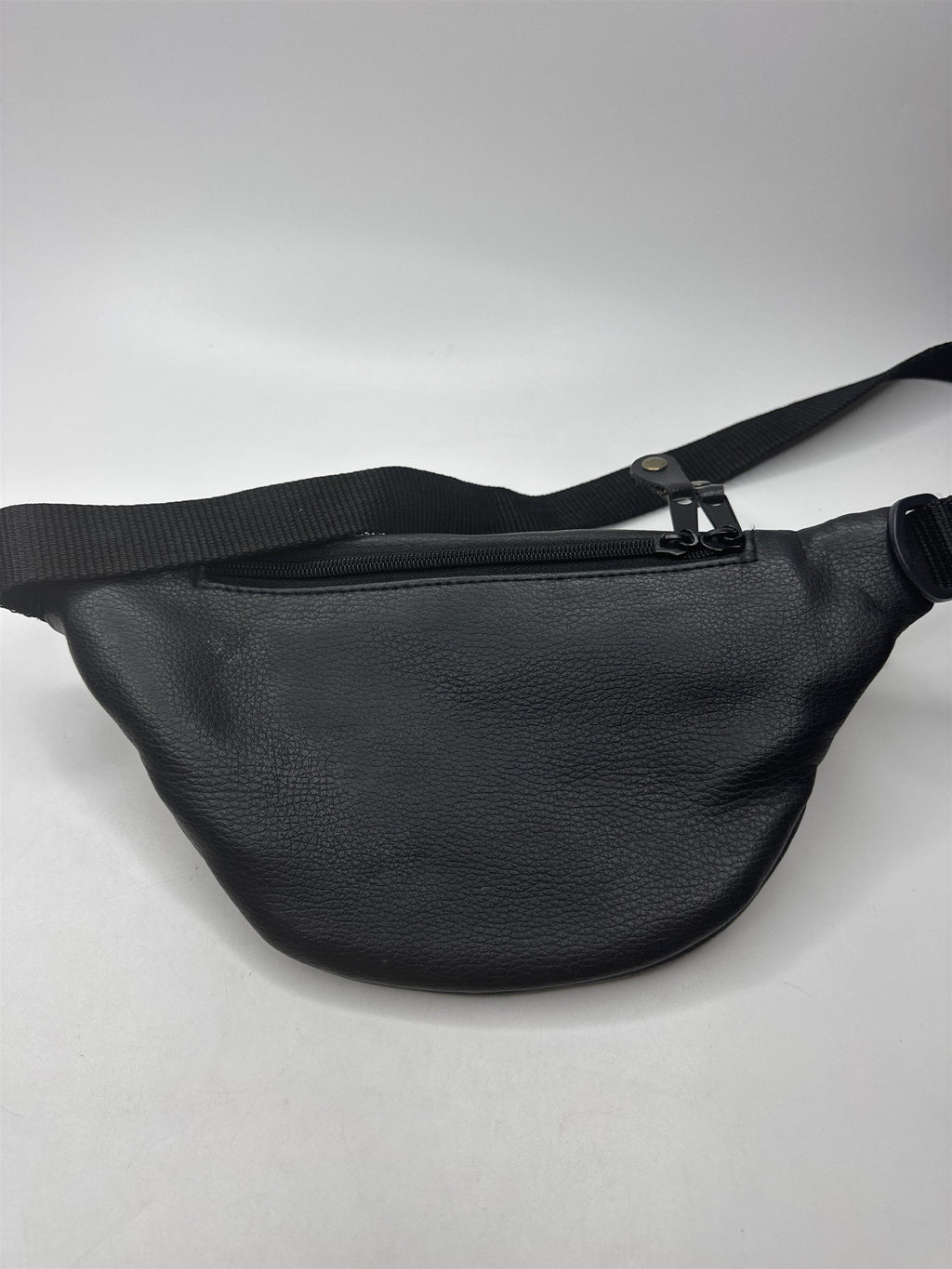 Vintage Disney World Mickey Mouse Fanny Pack Crossbody (Mickey Dyed Blue)