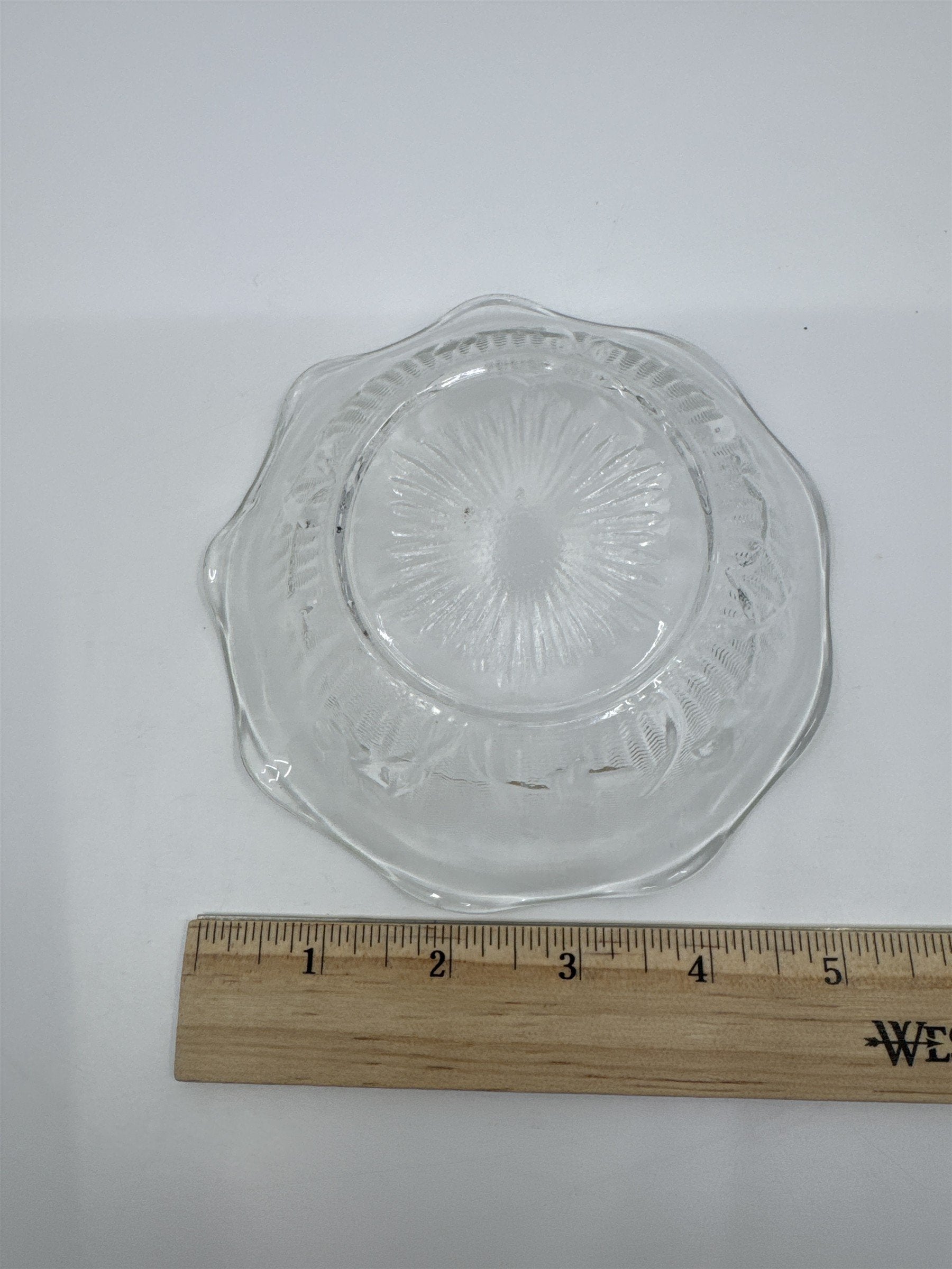 Vintage Jeannette Iris And Herringbone Clear Glass Ruffled Bowl Dessert Bowl