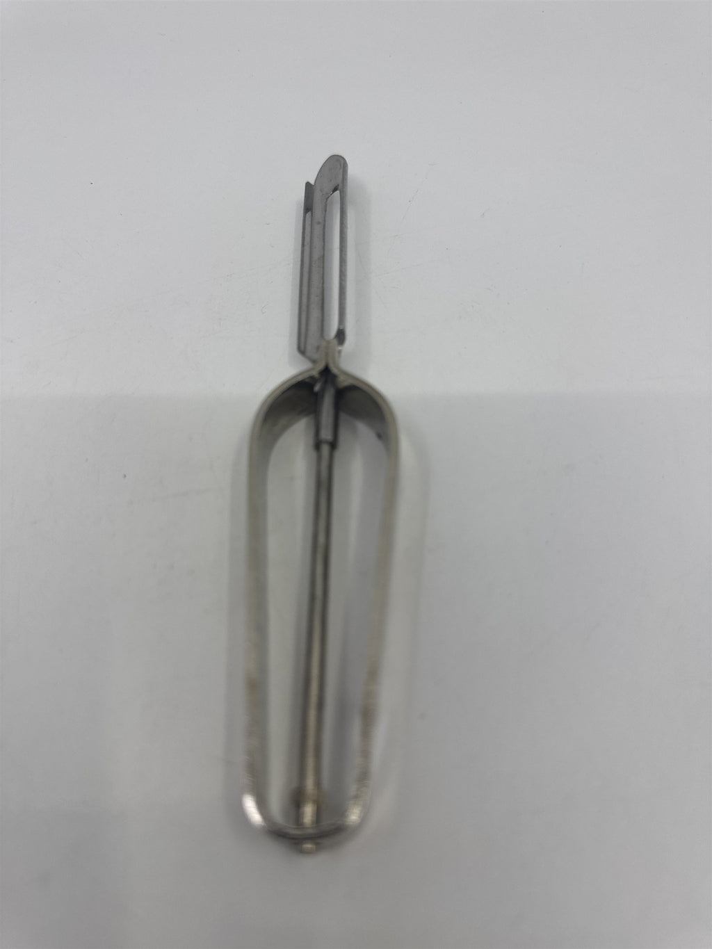 Vintage Metal Vegetable/Potato Peeler Made In Hong Kong