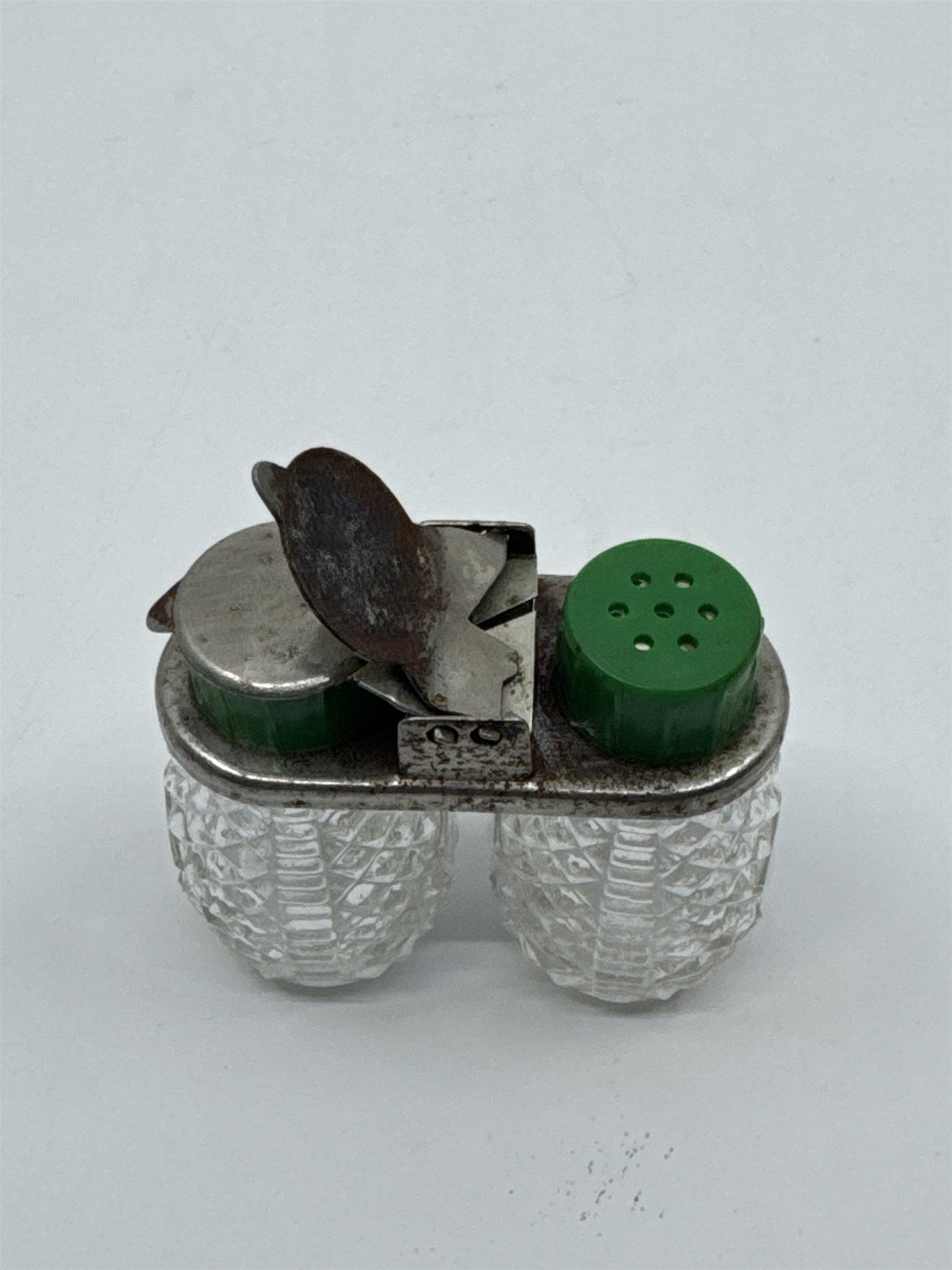 Vintage Bakelite Mini Green Travel Salt And Pepper Shakers Pressed Glass