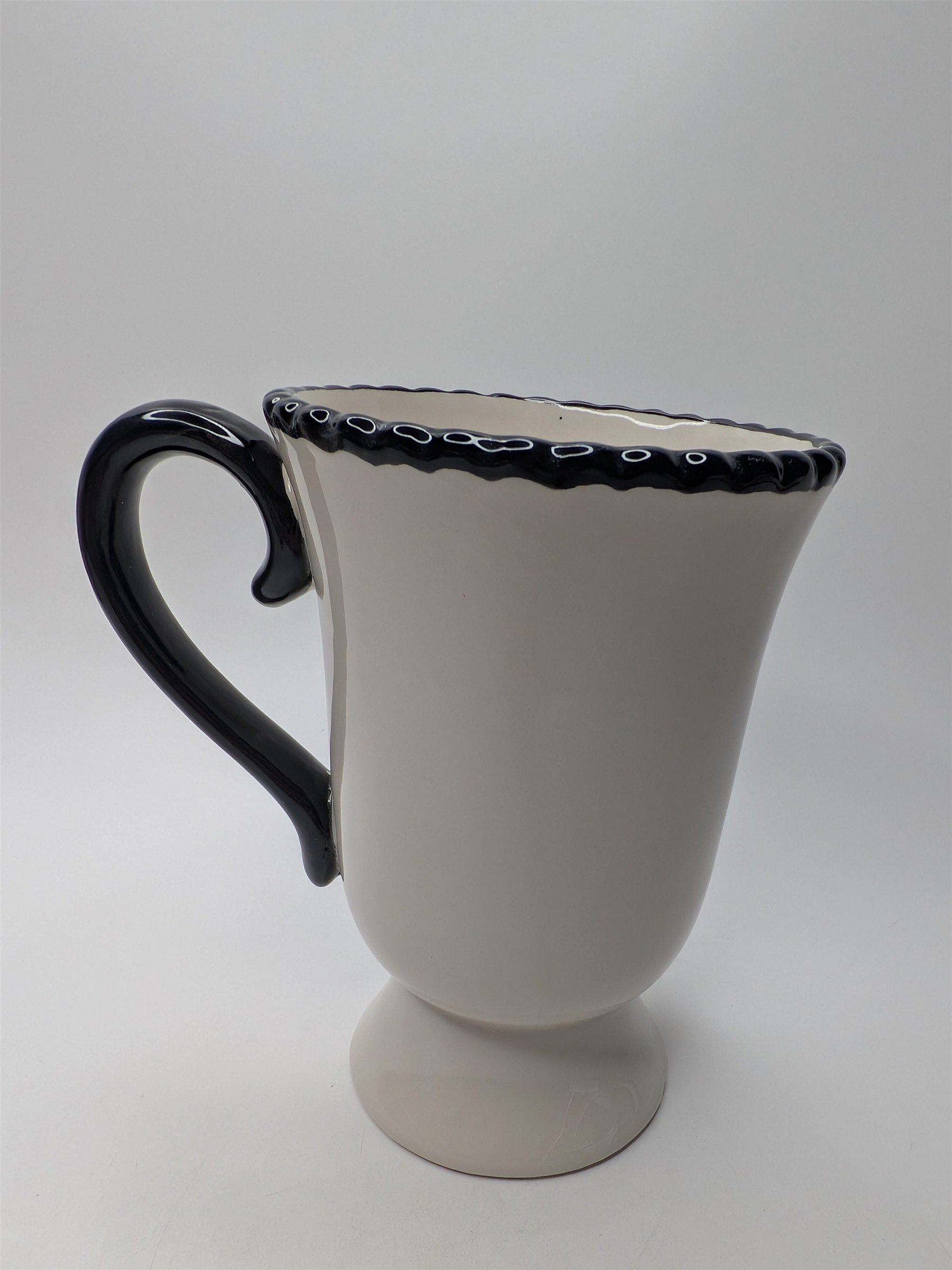 Vintage American Atelier Spider Web Black Spider Oversize Coffee Tea Mug CRAZED