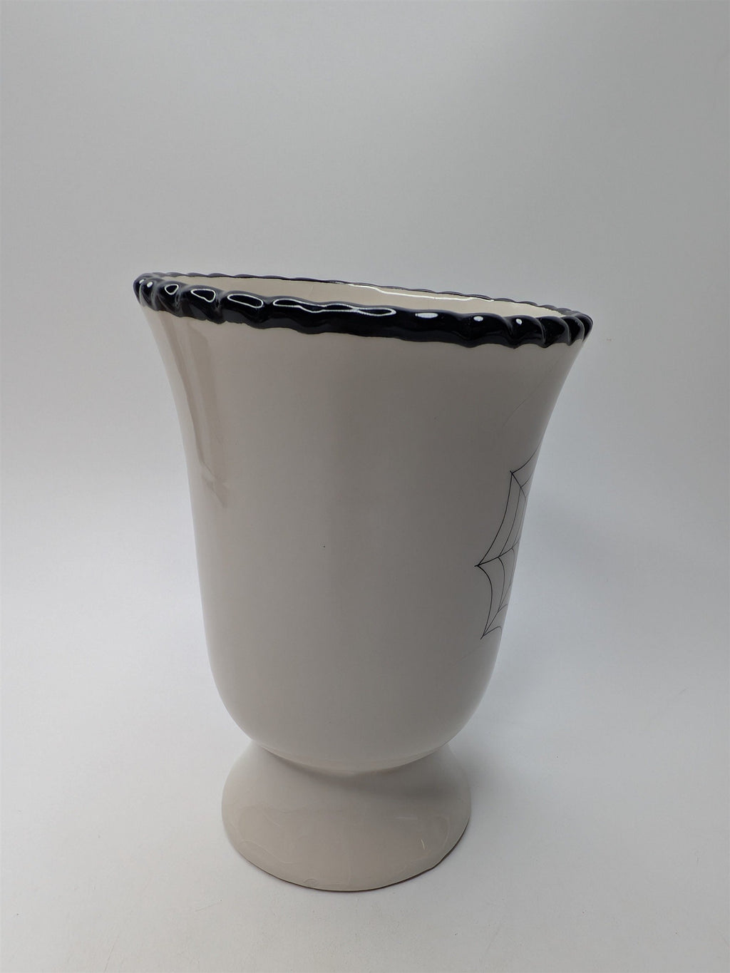 Vintage American Atelier Spider Web Black Spider Oversize Coffee Tea Mug CRAZED