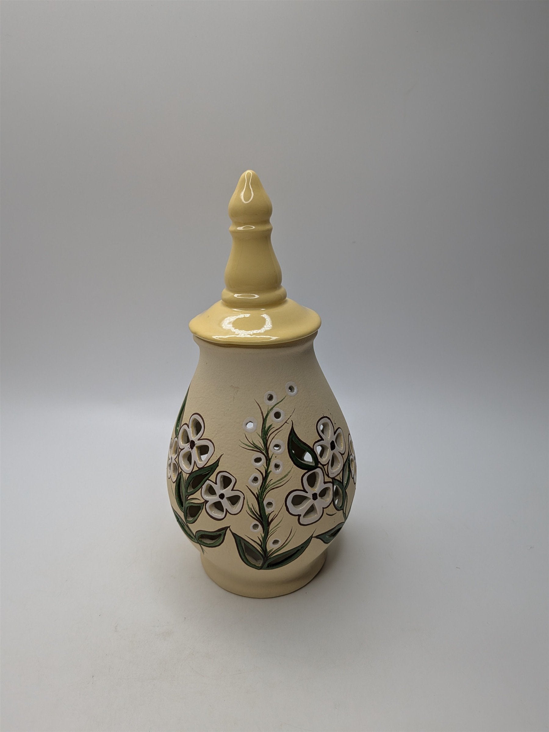 Vintage Handmade Floral and Vine Pattern Yellow Tealight Candle Cover Shade