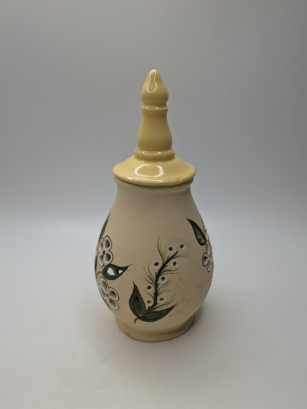 Vintage Handmade Floral and Vine Pattern Yellow Tealight Candle Cover Shade