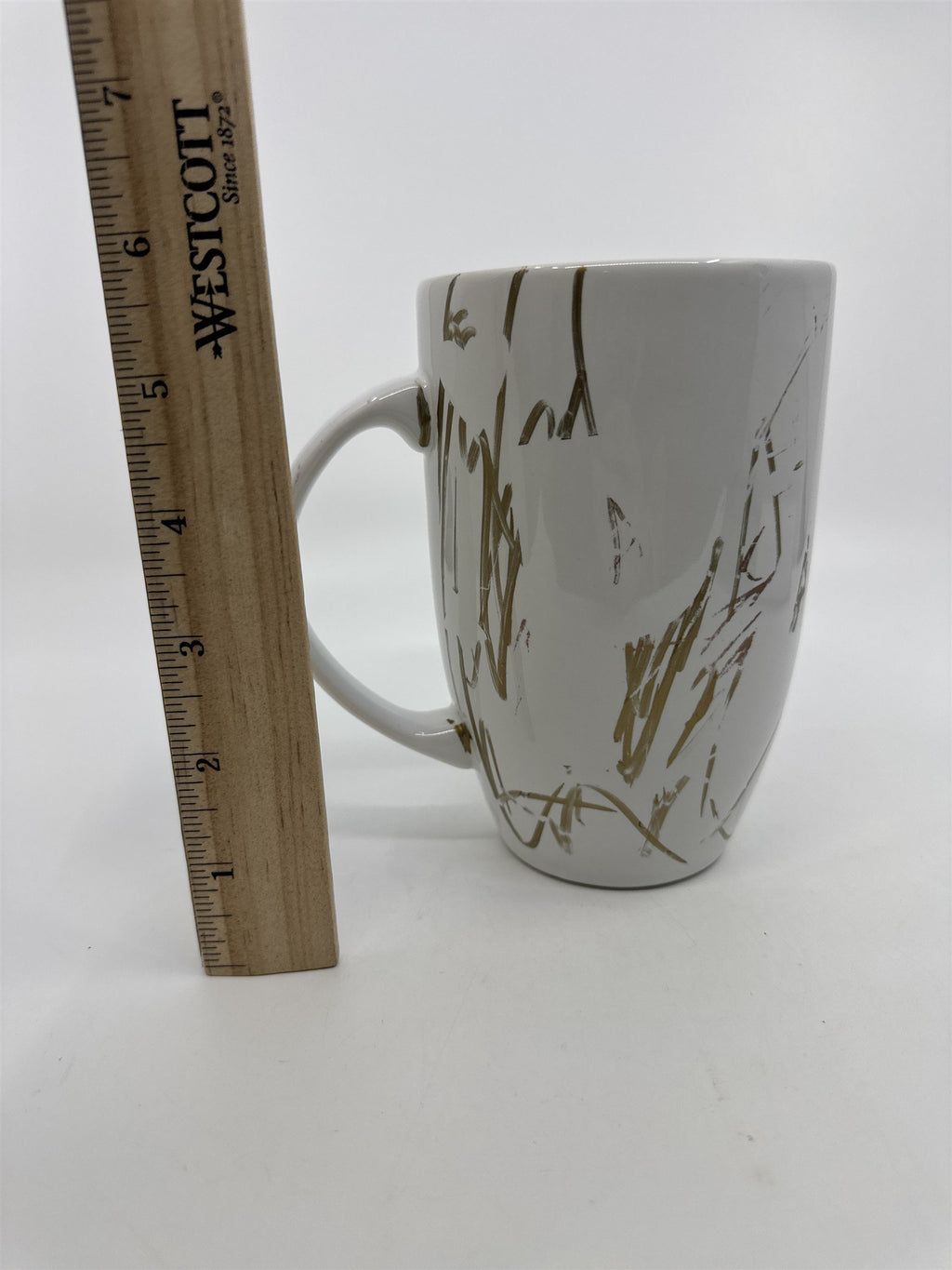 Large White Porcelain Threshold Coffee/Tea/Drink Mug Gold/Brown Abstract Lines