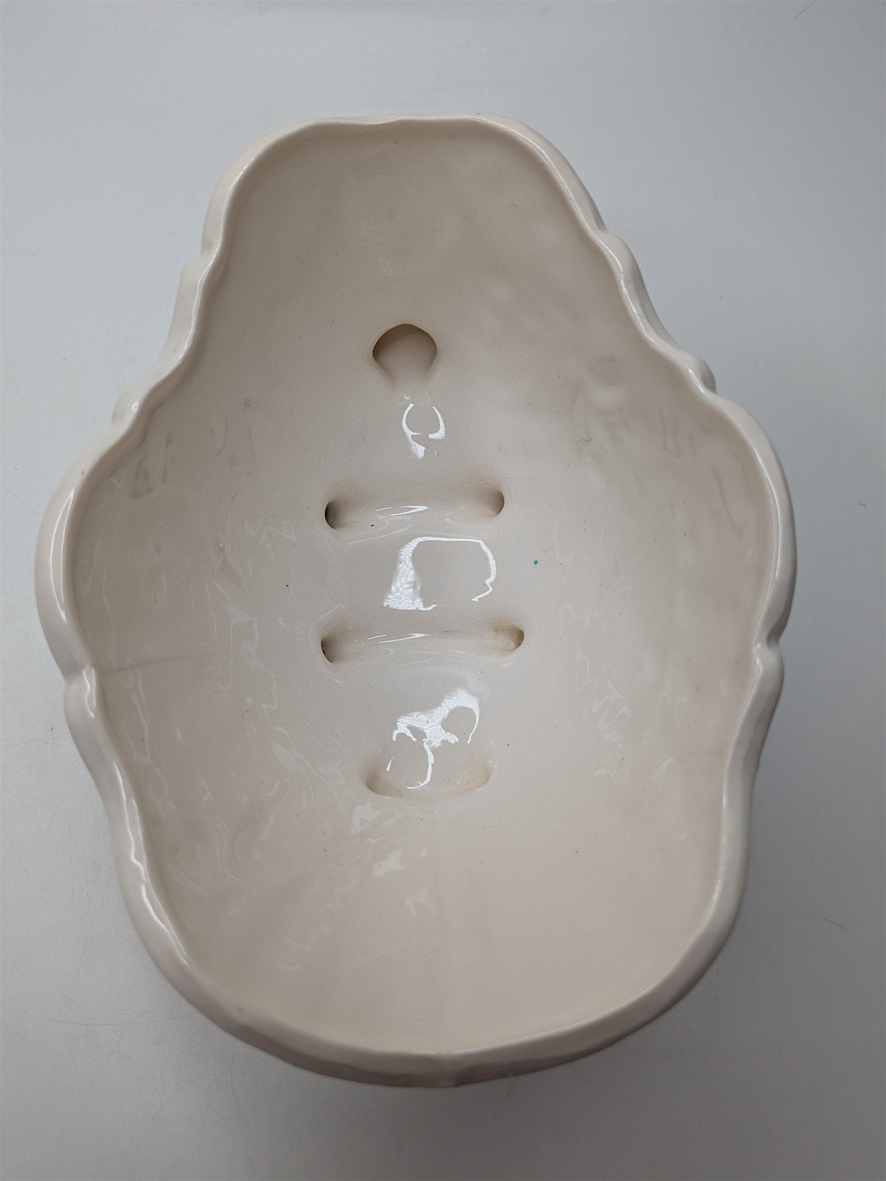 Vintage Napco Ceramics Japan White Christmas Sleigh Candy Dish Holly & Berries