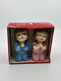 Vintage Praying Children Kneeling In Pajamas Adoring Twins Figurines In Box