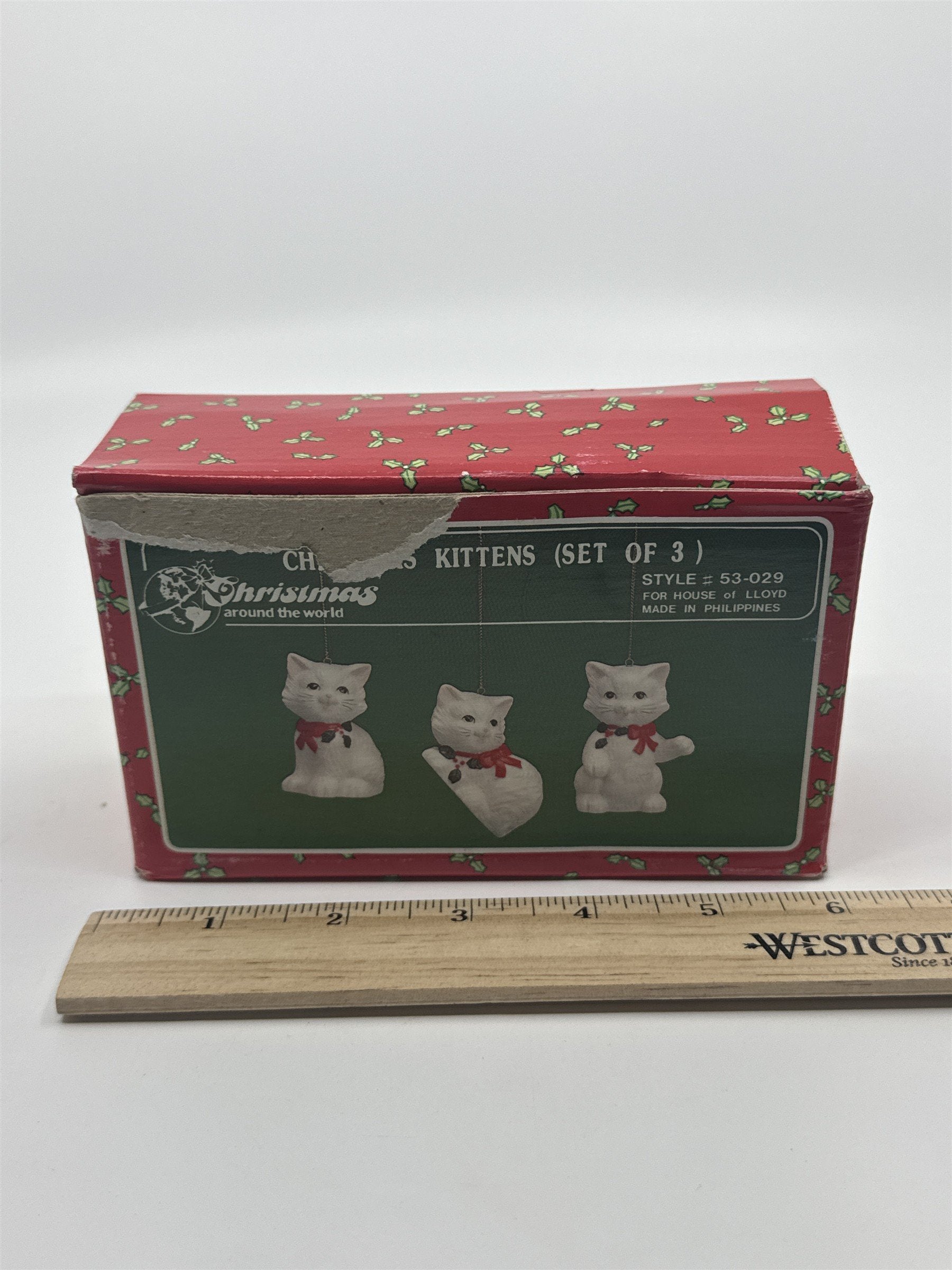 Vintage Set Of Three White Ceramic Christmas Kitten Ornaments Holiday Decor
