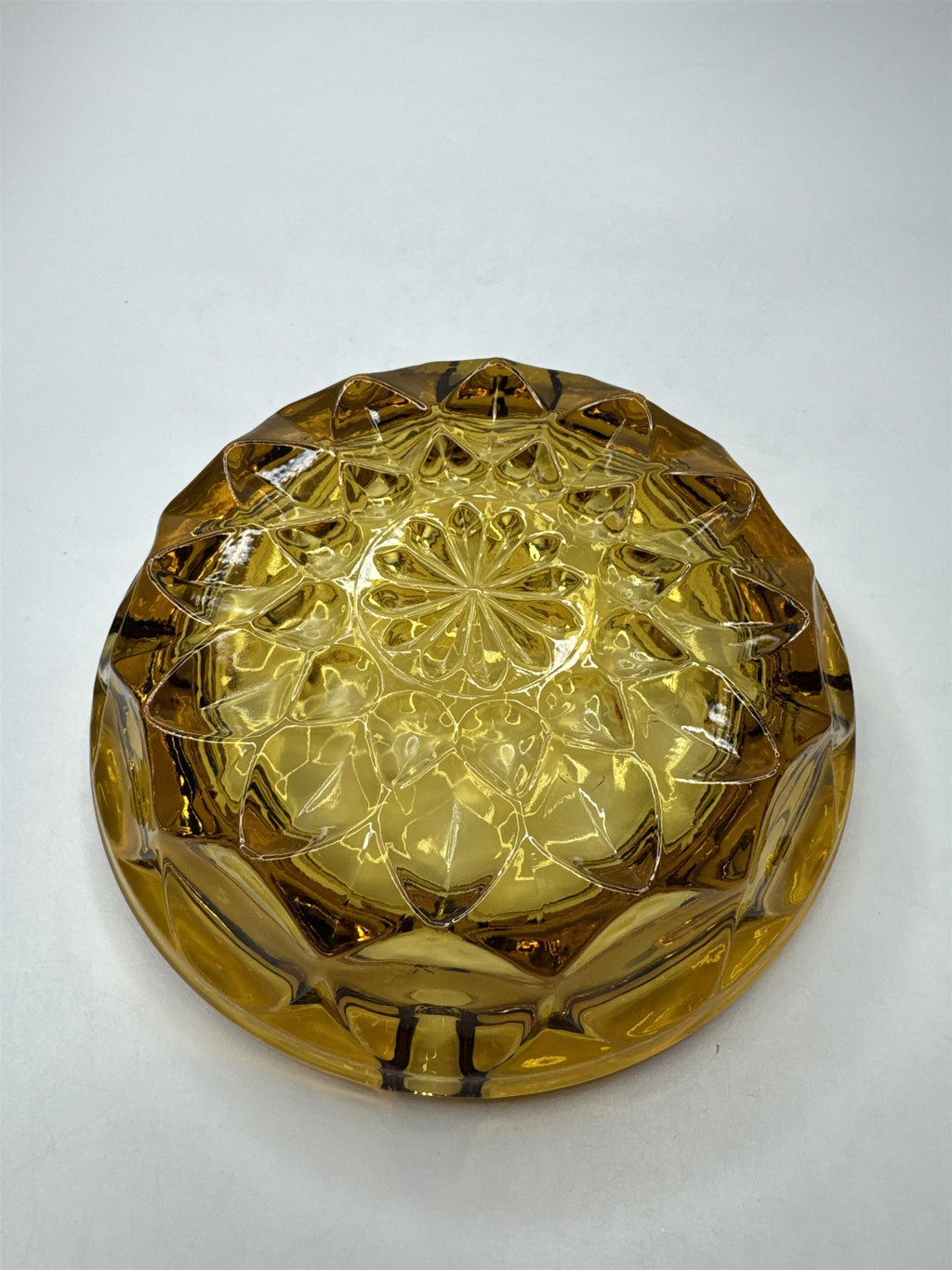 Vintage Retro Sunburst Amber Six Inch Glass Ashtray MCM Gorgeous Ashtray