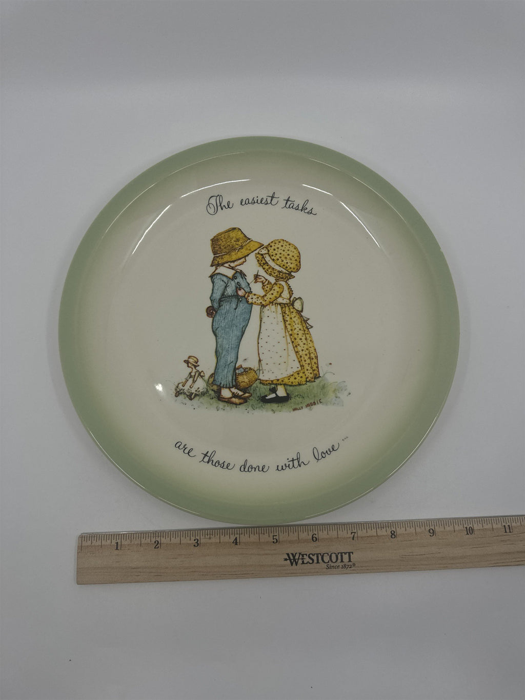 Vintage Holly Hobbie Plate "The easiest tasks are those done with love"