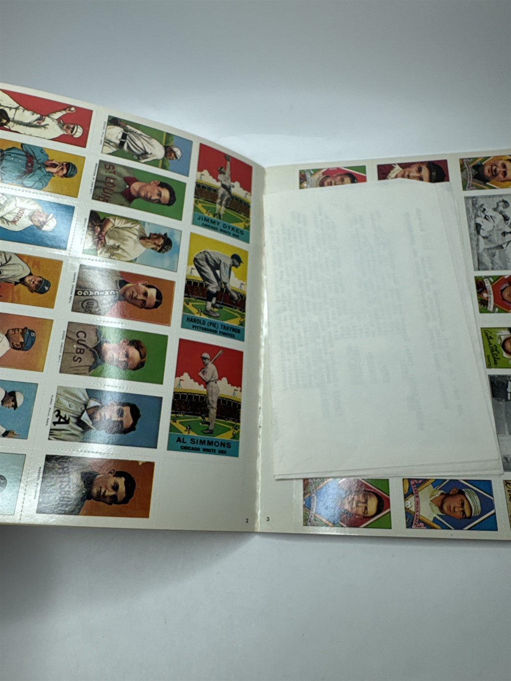 1977 Classic Baseball Cards Magazine by Bert Sugar ~ 98 Collectors Cards
