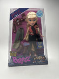 Vintage MGA 2002 Bratz Xpress It! Fashion Collection Cloe NIB