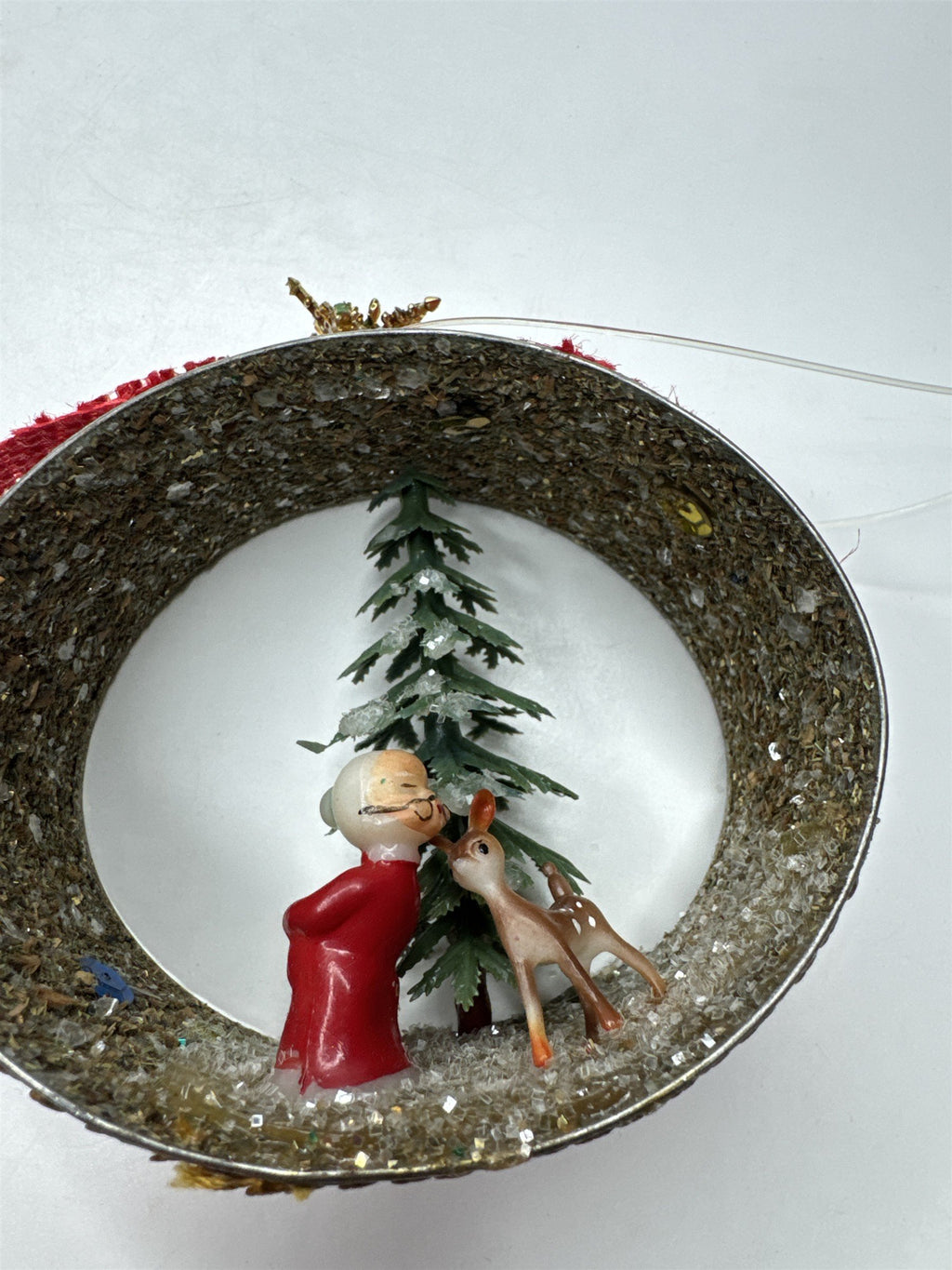 Vintage Handmade Tuna Can Christmas Ornament Mrs. Claud Kissing Reindeer /w Tree